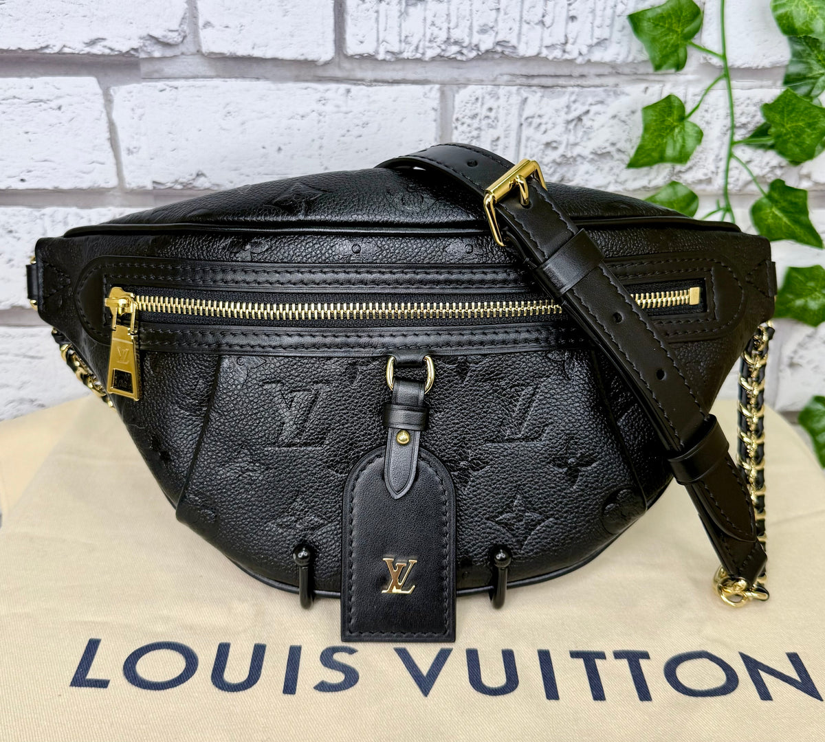 Louis Vuitton Empreinte Leather High Rise PM (Black) - Pristine