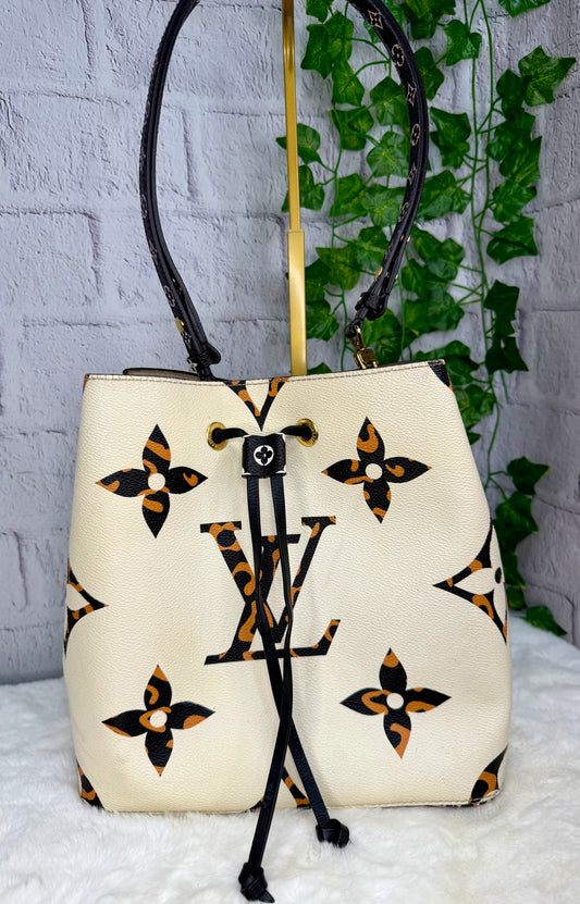 Louis Vuitton Limited Edition Jungle Neo Noe