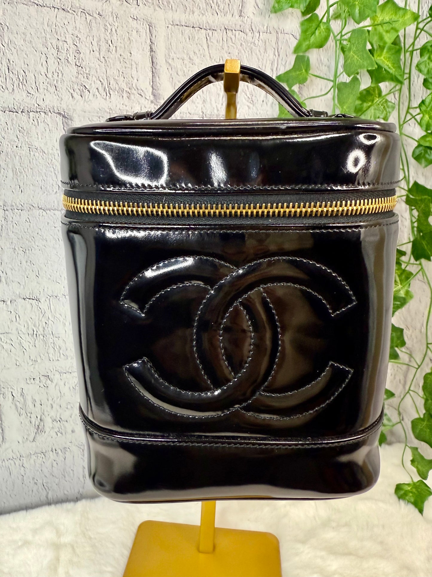 Vintage CHANEL Patent Leather Vanity Case