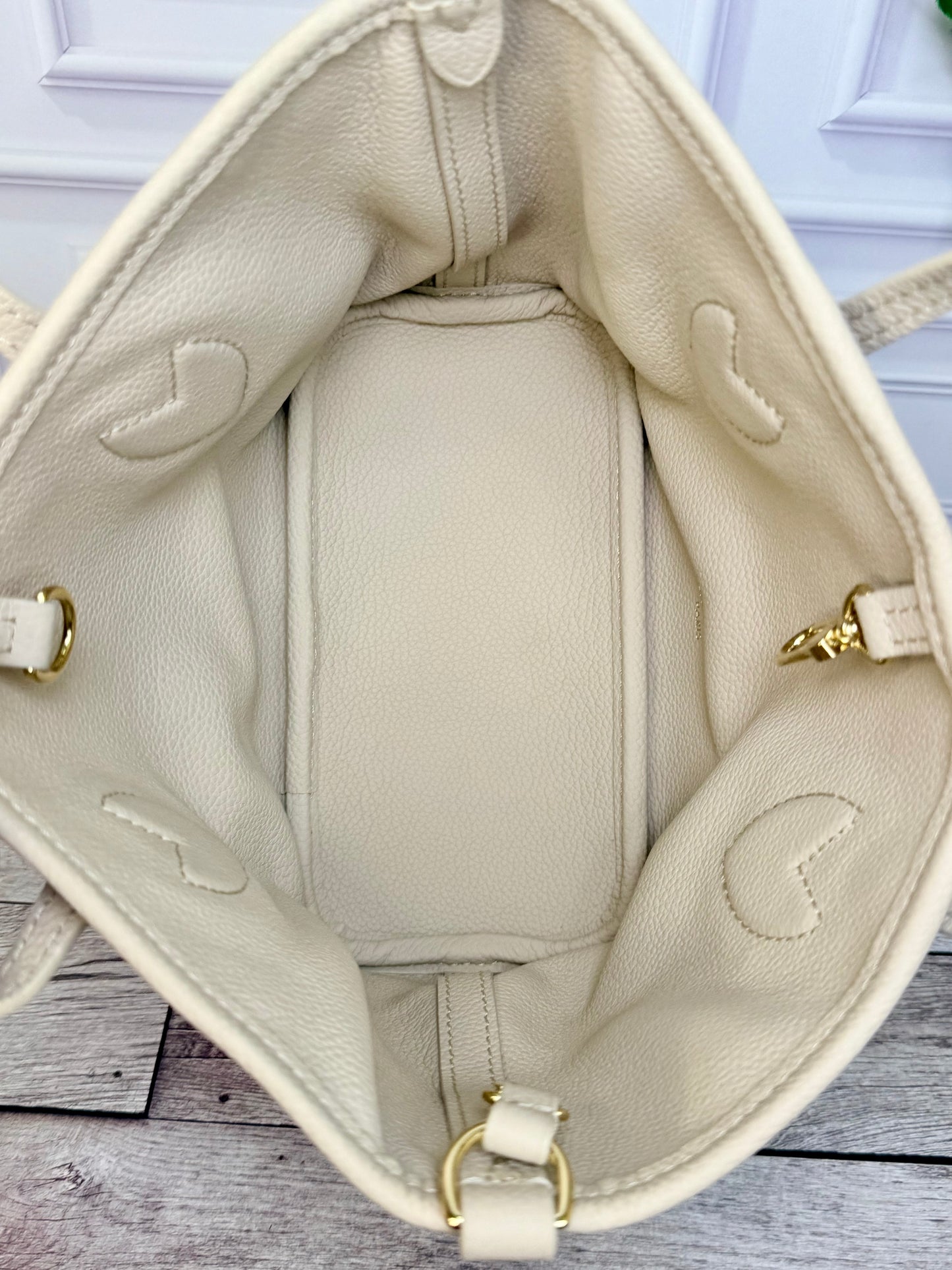 Louis Vuitton Neverfull Bandouliere Inside Out BB (Limestone/Monogram) - Like New