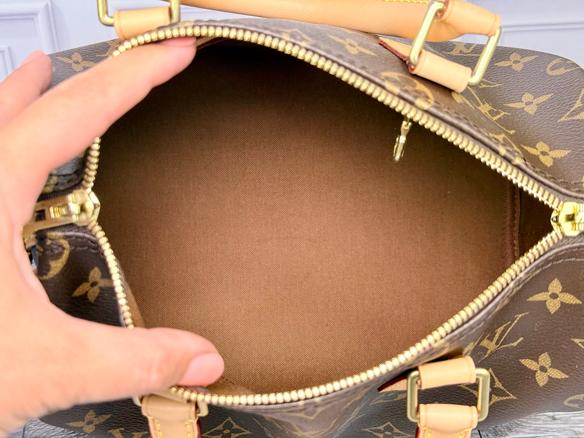 *Flash Sale* Louis Vuitton Speedy 25 Bandouliere (Monogram) - Excellent