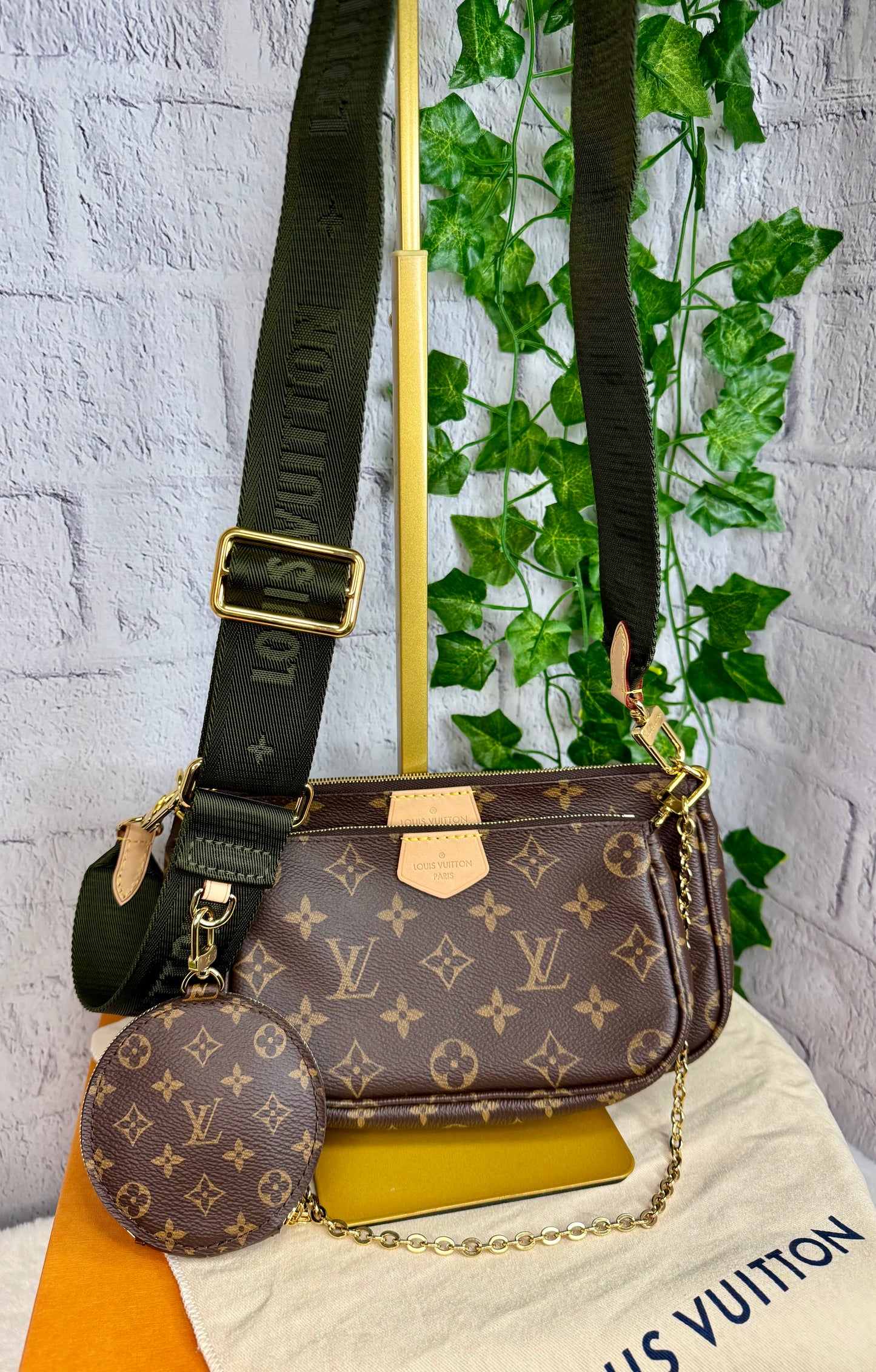 Louis Vuitton Monogram Multi Pochette Accessories Bag