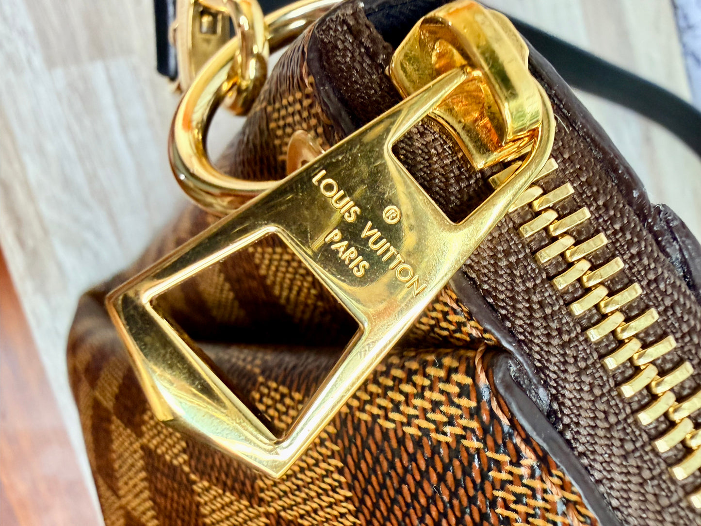 Pre-Owned Louis Vuitton Damier Ebene Odeon PM Tote
