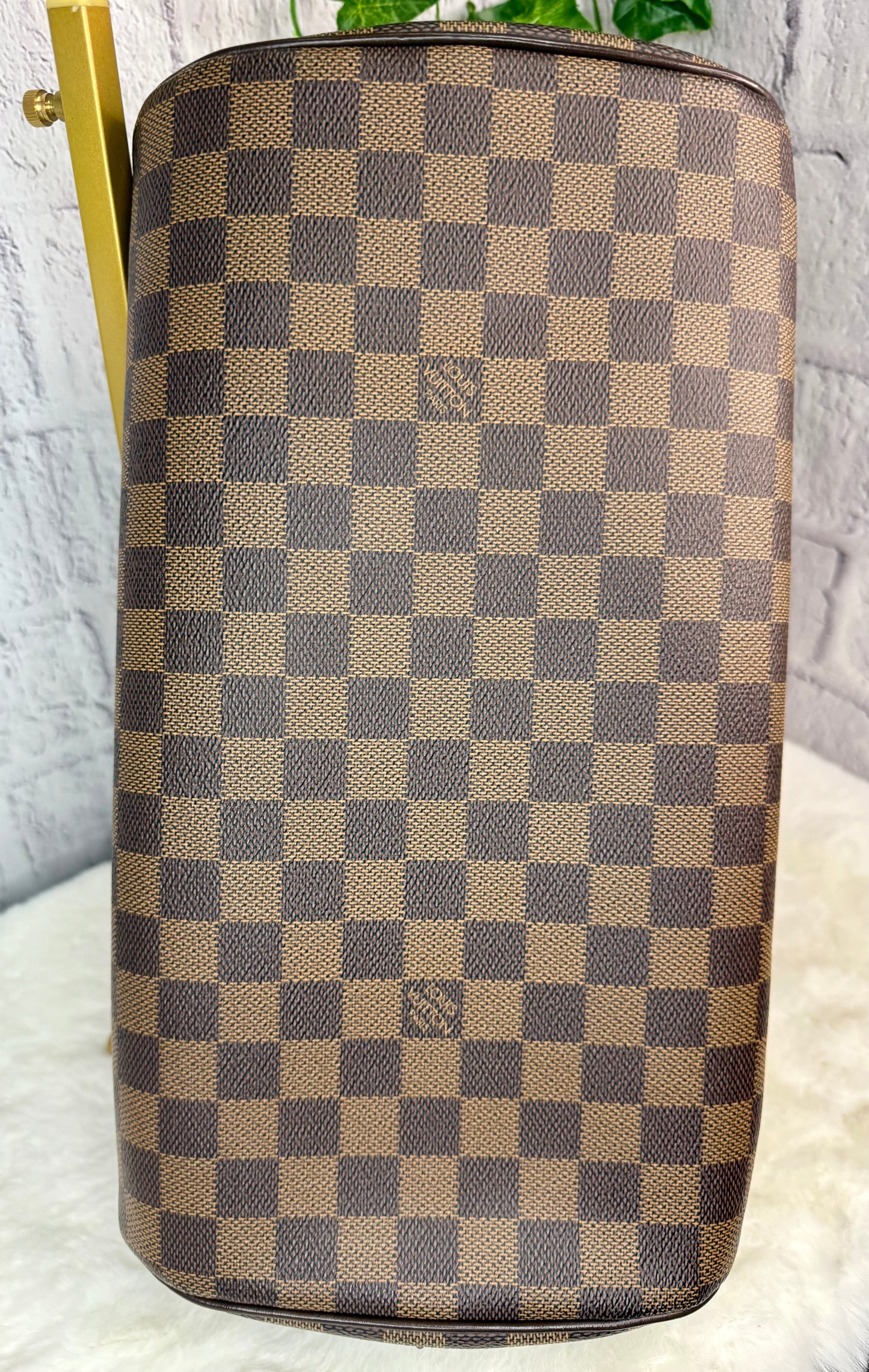 Louis Vuitton Damier Ebene Ribera