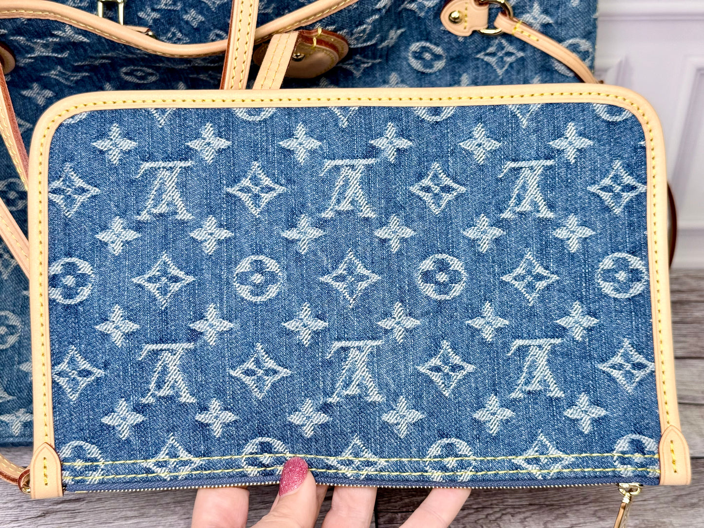 Louis Vuitton Denim Remix Neverfull MM - Excellent +