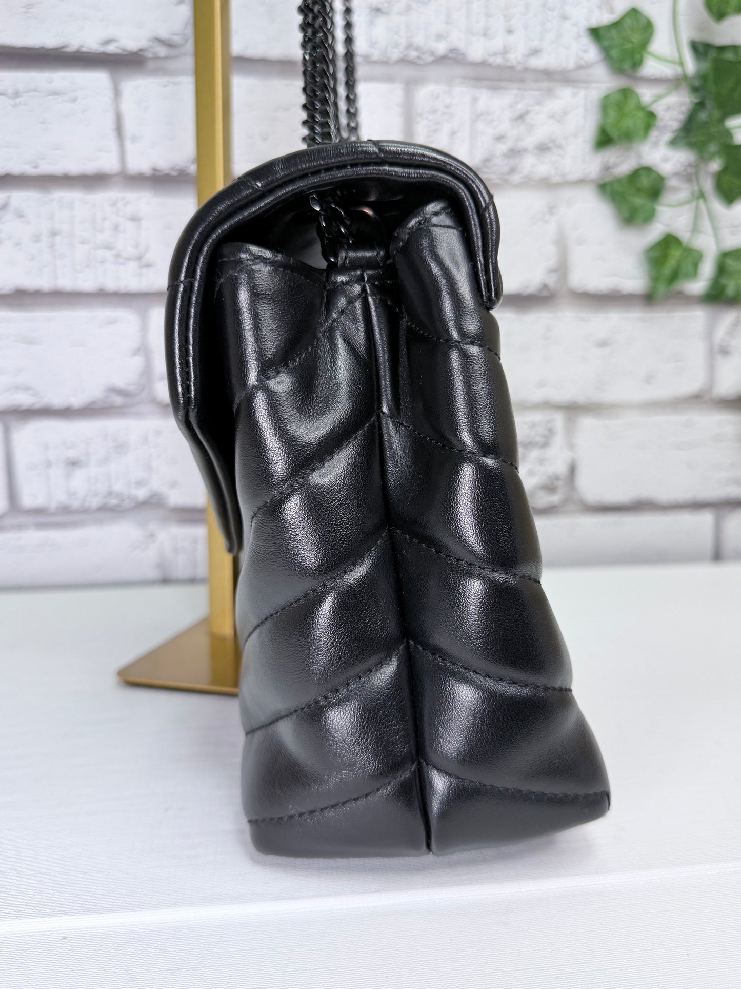 YSL Lou Lou (Small) (Black) - Excellent