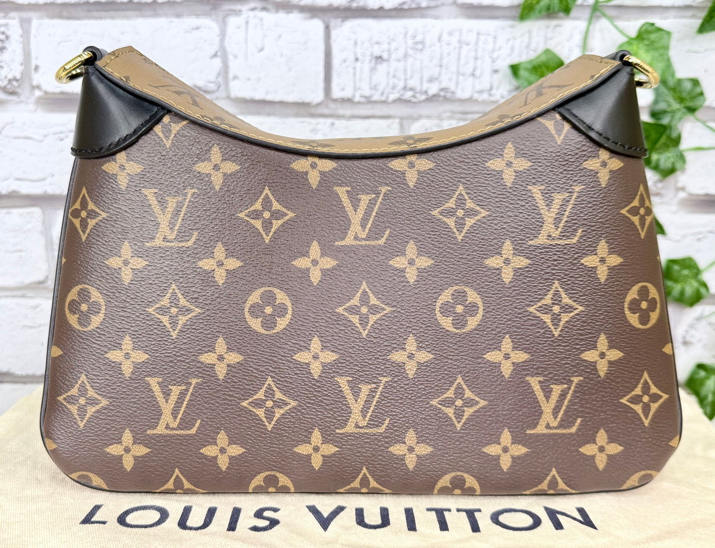 Louis Vuitton Twinny (Monogram/Reverse Monogram) - Pristine