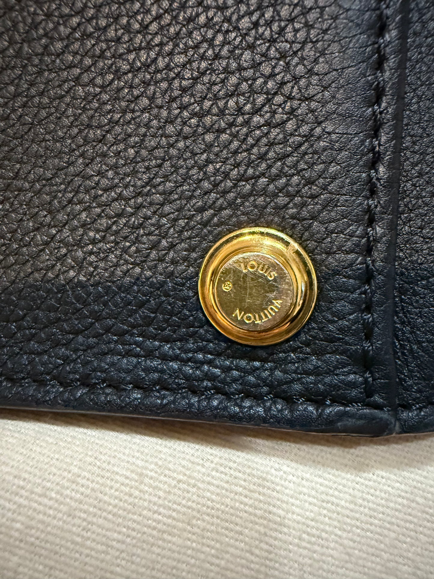 Louis Vuitton On My Side Black/Monogram