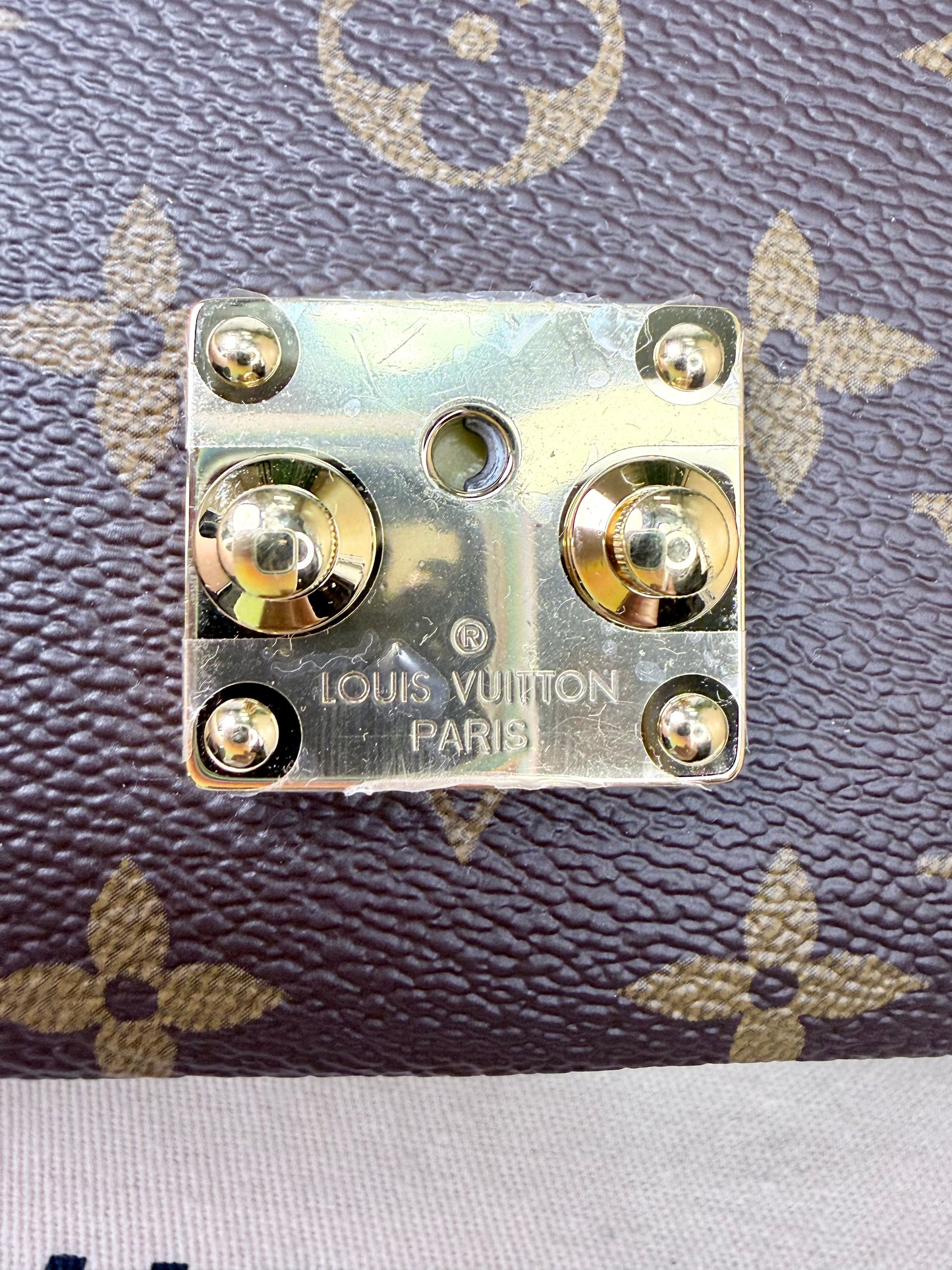 Louis Vuitton Metis East West (Monogram) - Pristine