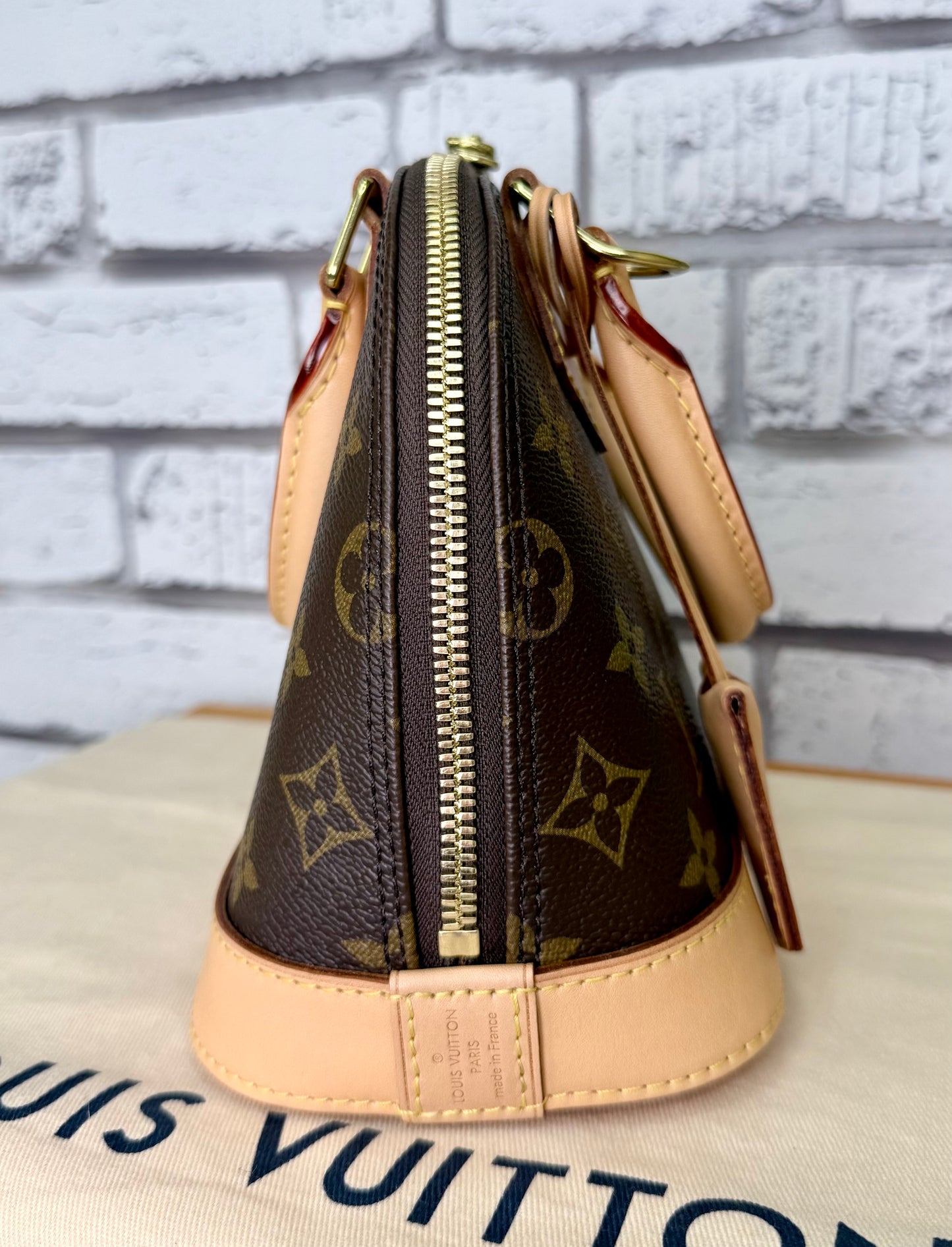 Louis Vuitton Alma BB (Monogram) - Like New