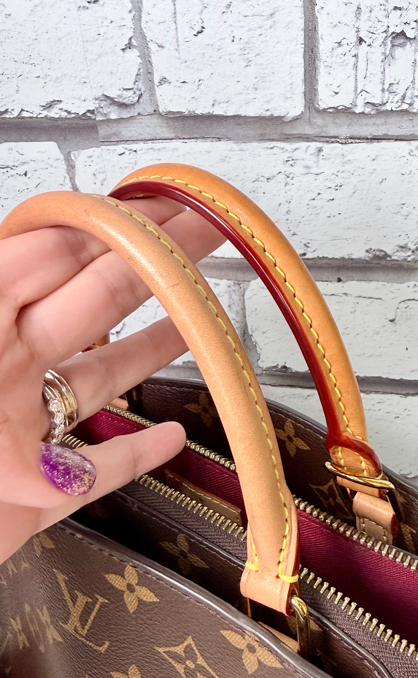Louis Vuitton Petit Palais (Monogram) - Great
