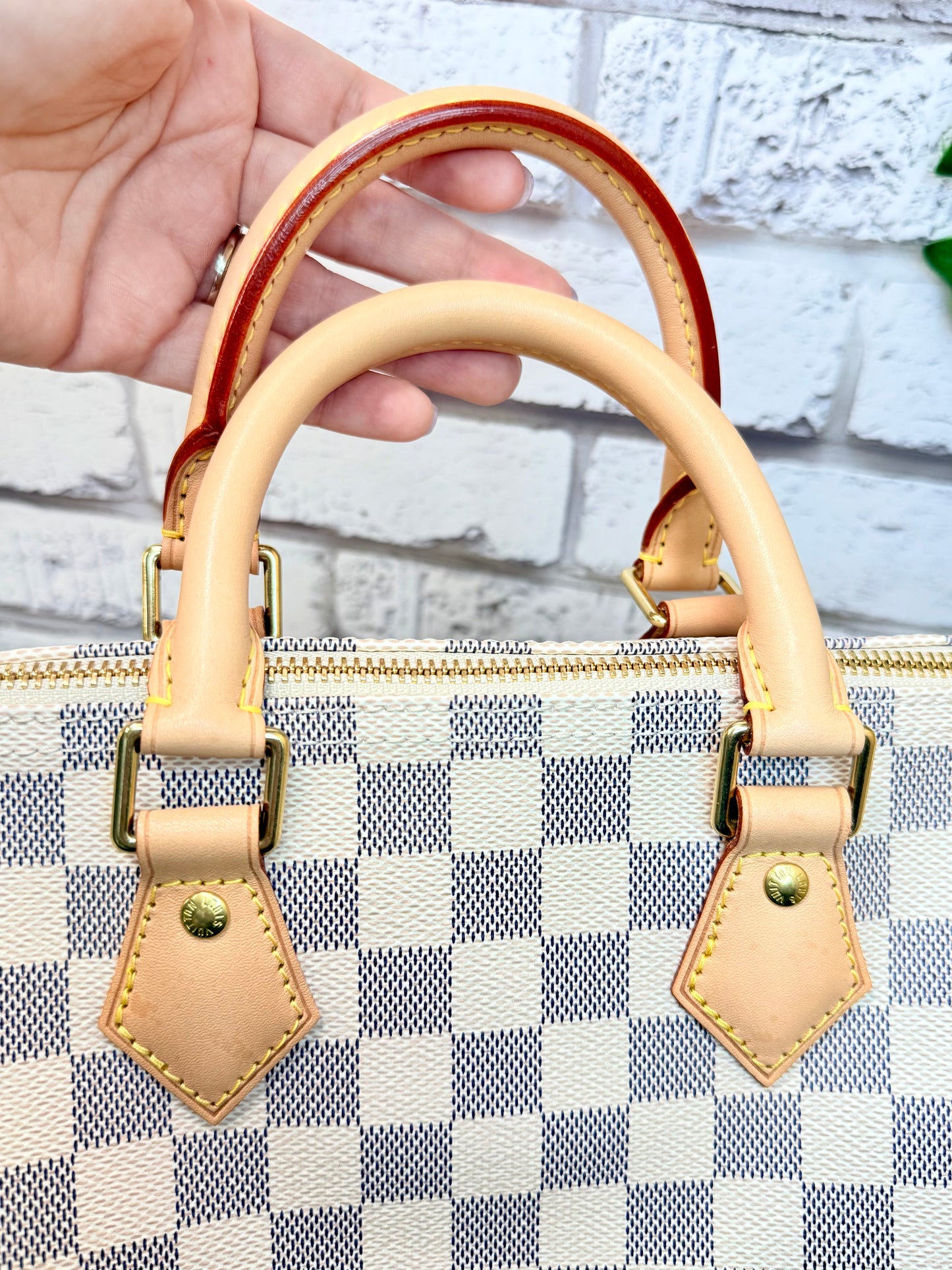 Louis Vuitton Damier Azur Speedy 25