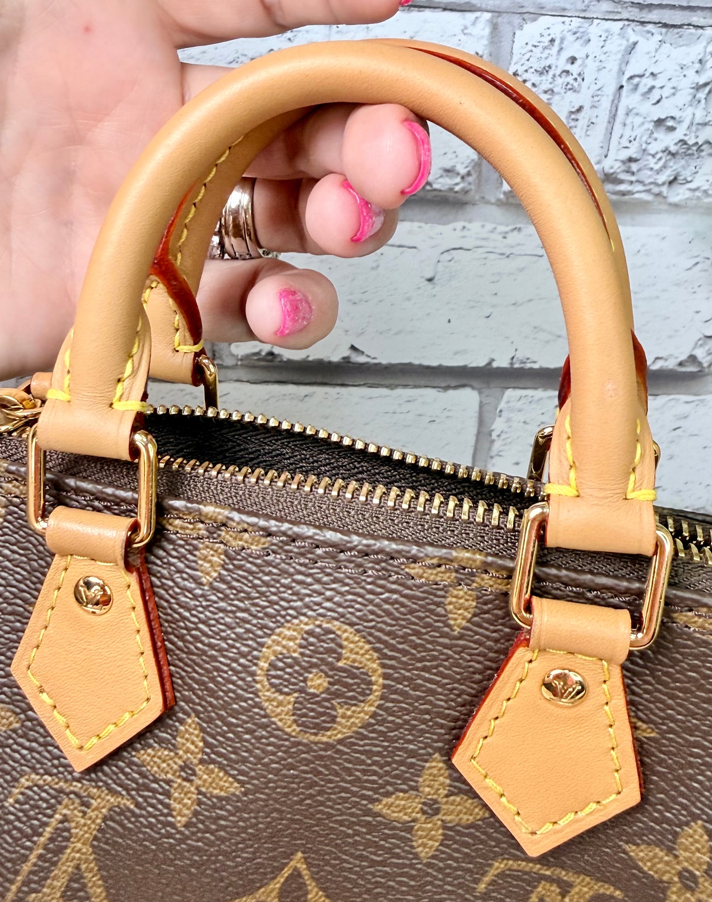 Louis Vuitton Speedy Nano (Monogram) - Excellent