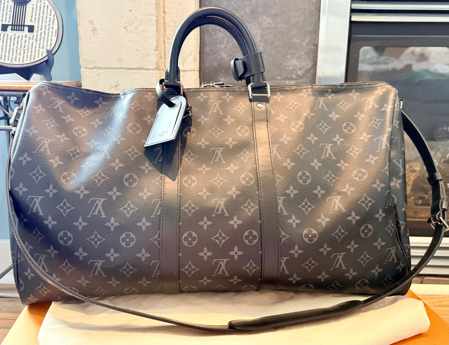 Louis Vuitton Keepall Bandouliere 55 Monogram Eclipse - Great