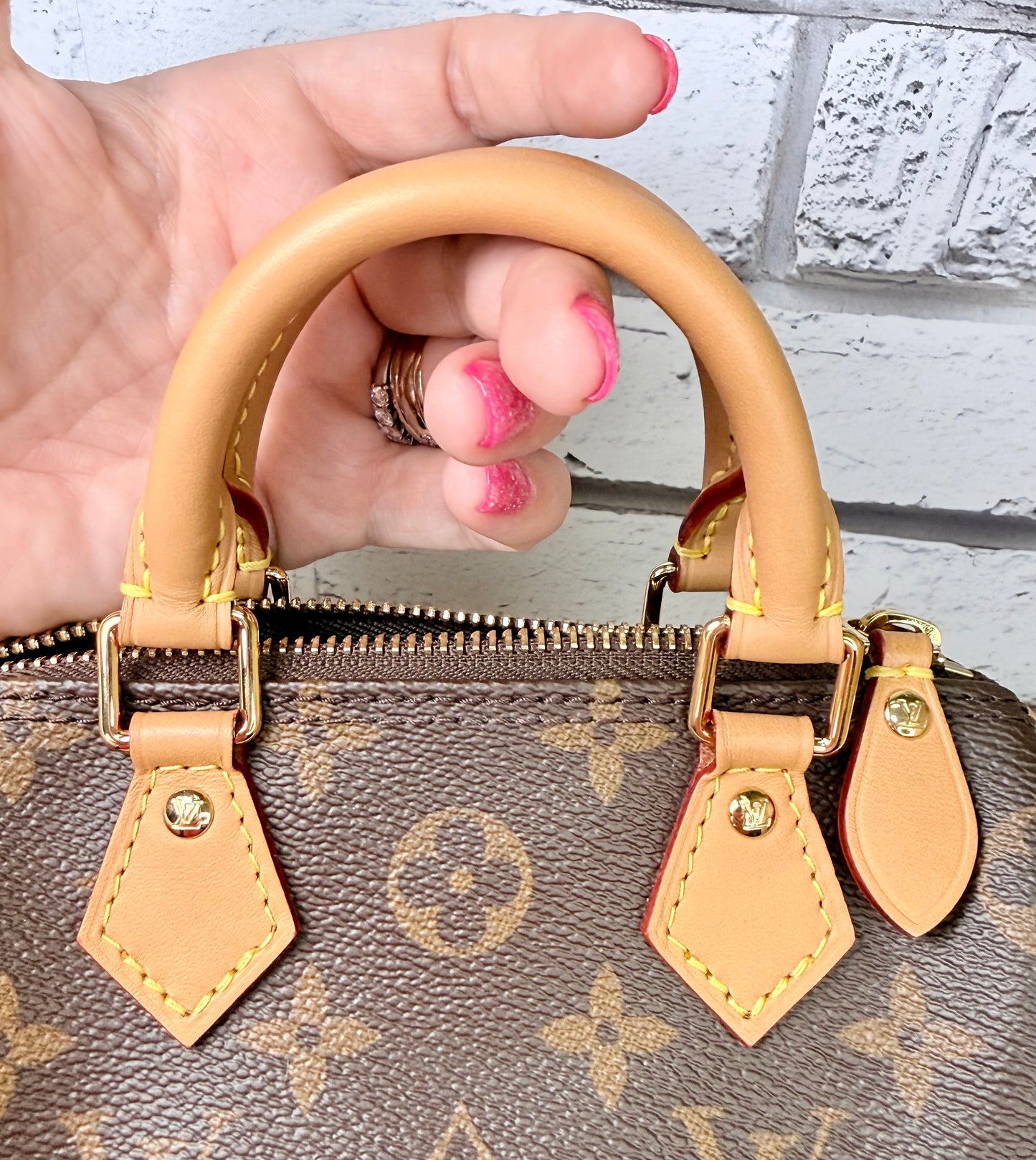 Louis Vuitton Speedy Nano (Monogram) - Excellent