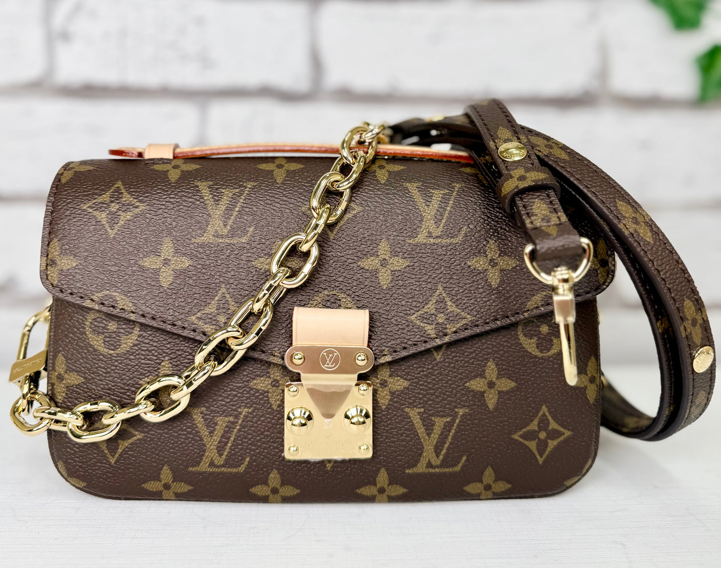 Louis Vuitton Metis East West (Monogram) - Like New/Unused