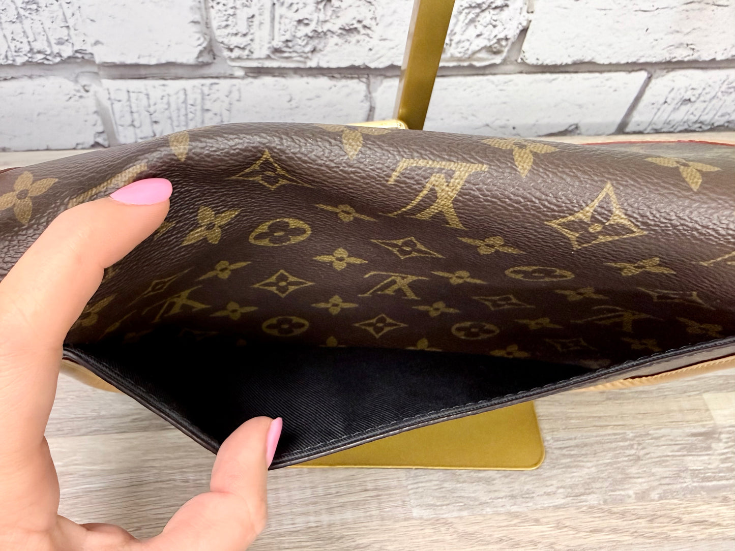 Louis Vuitton Monogram Diane (Black)