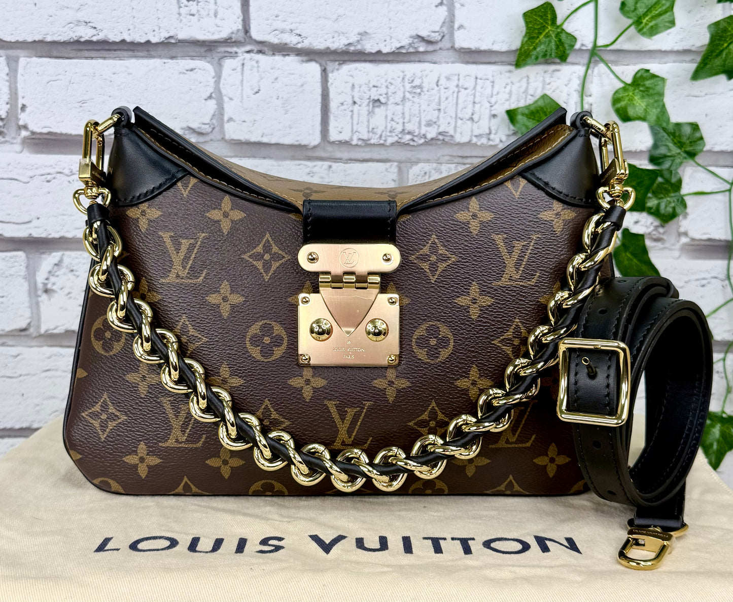 Louis Vuitton Twinny (Monogram/Reverse Monogram) - Pristine