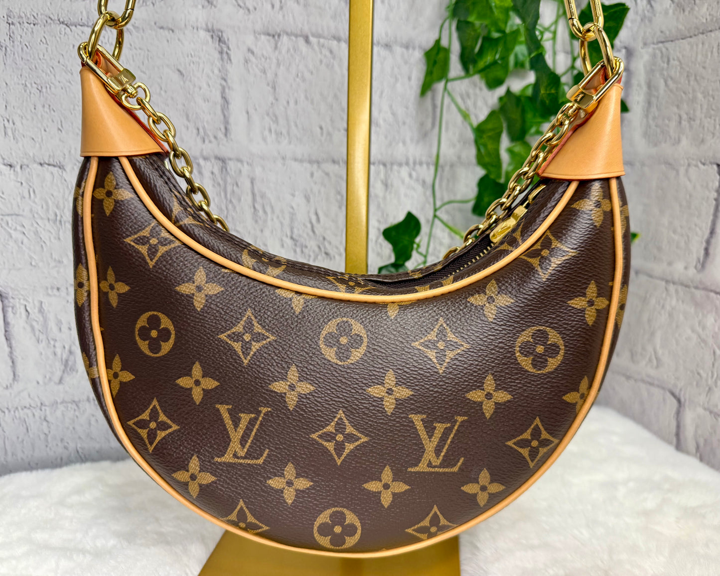 Louis Vuitton Loop Bag Monogram