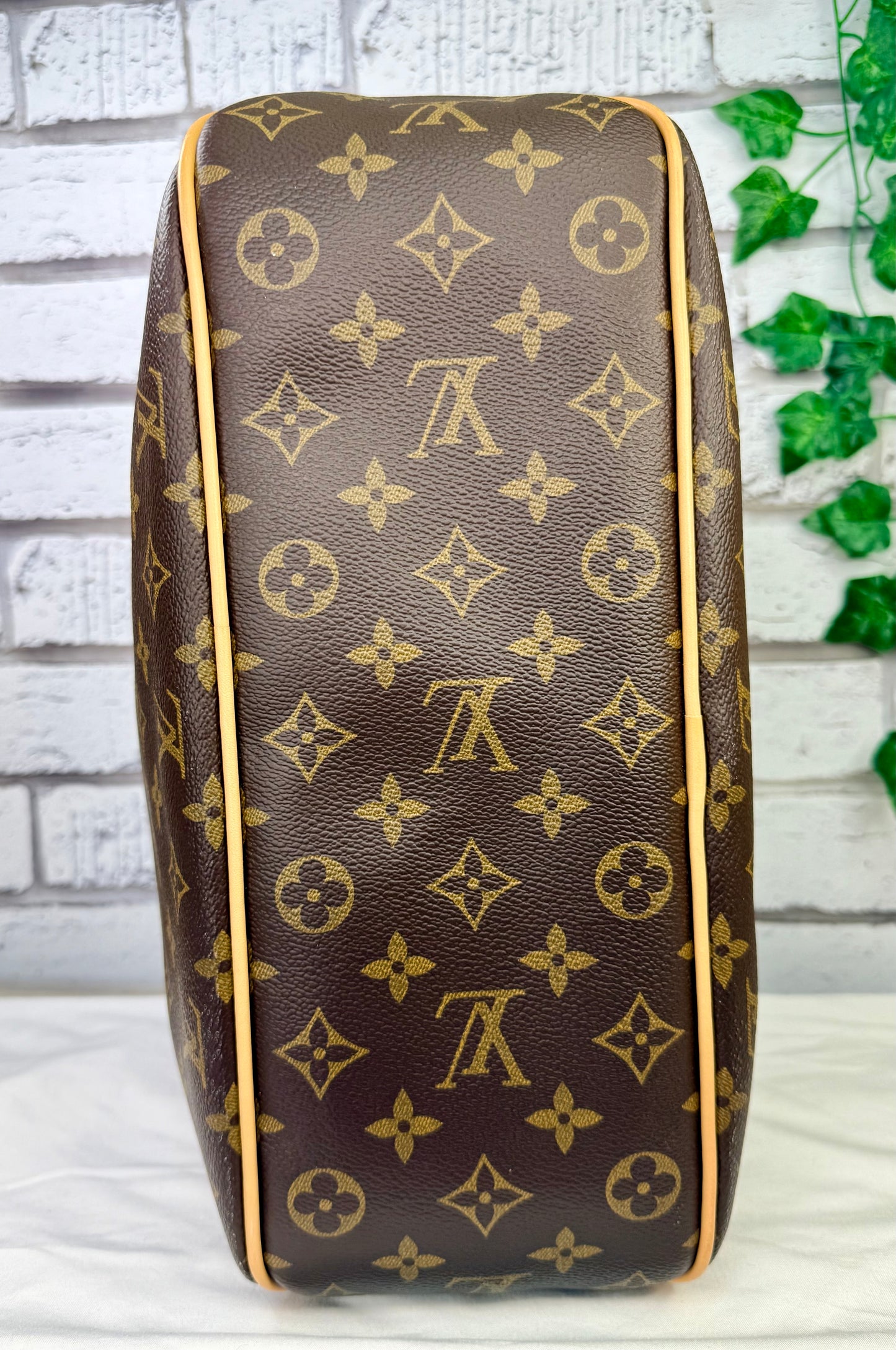 Pre-Owned Louis Vuitton Delightful PM