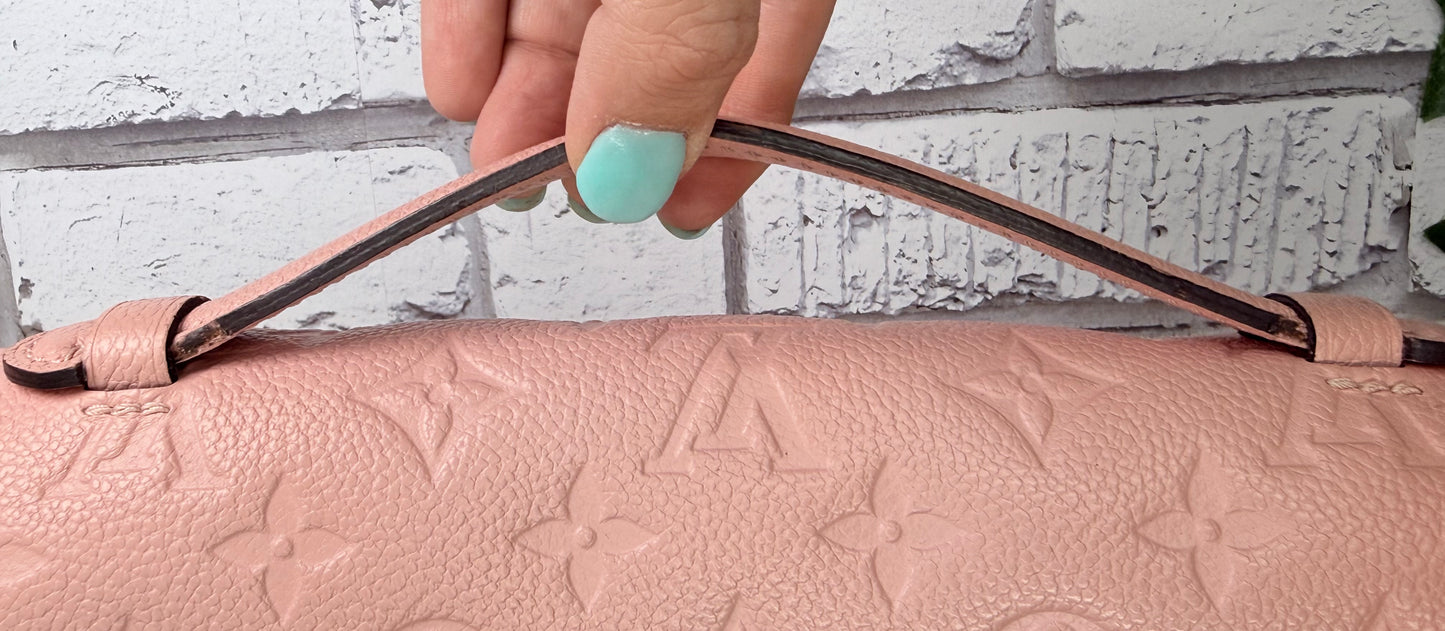 Pre-Owned Louis Vuitton Pochette Métis - Rose Poudre