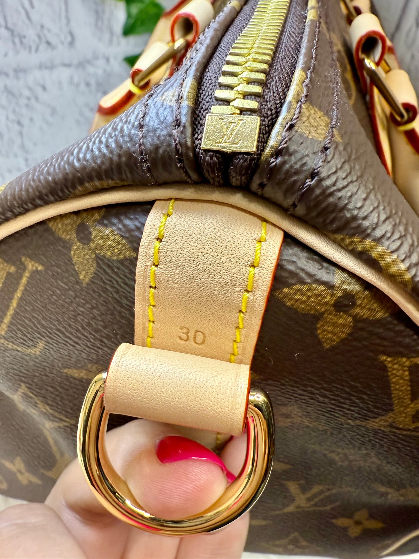 Louis Vuitton Monogram Speedy 30 Bandouliere