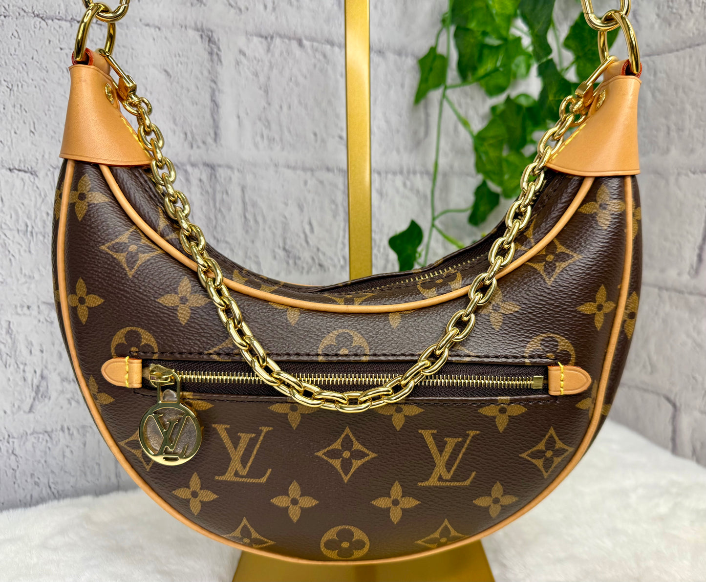 Louis Vuitton Loop Bag Monogram