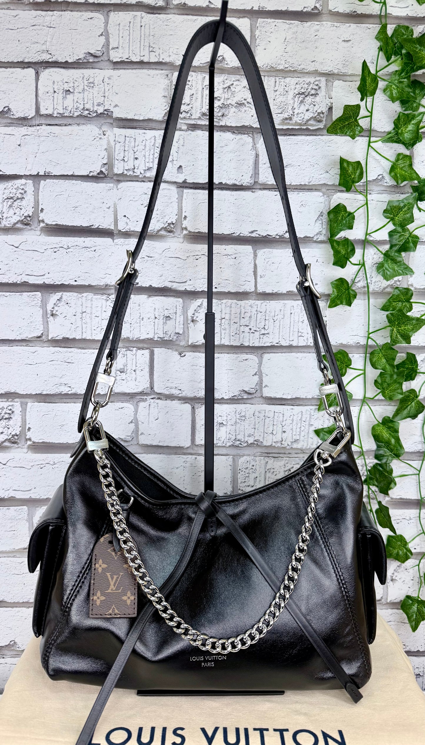 Louis Vuitton Carryall Cargo Vibe PM (Black) - Pristine