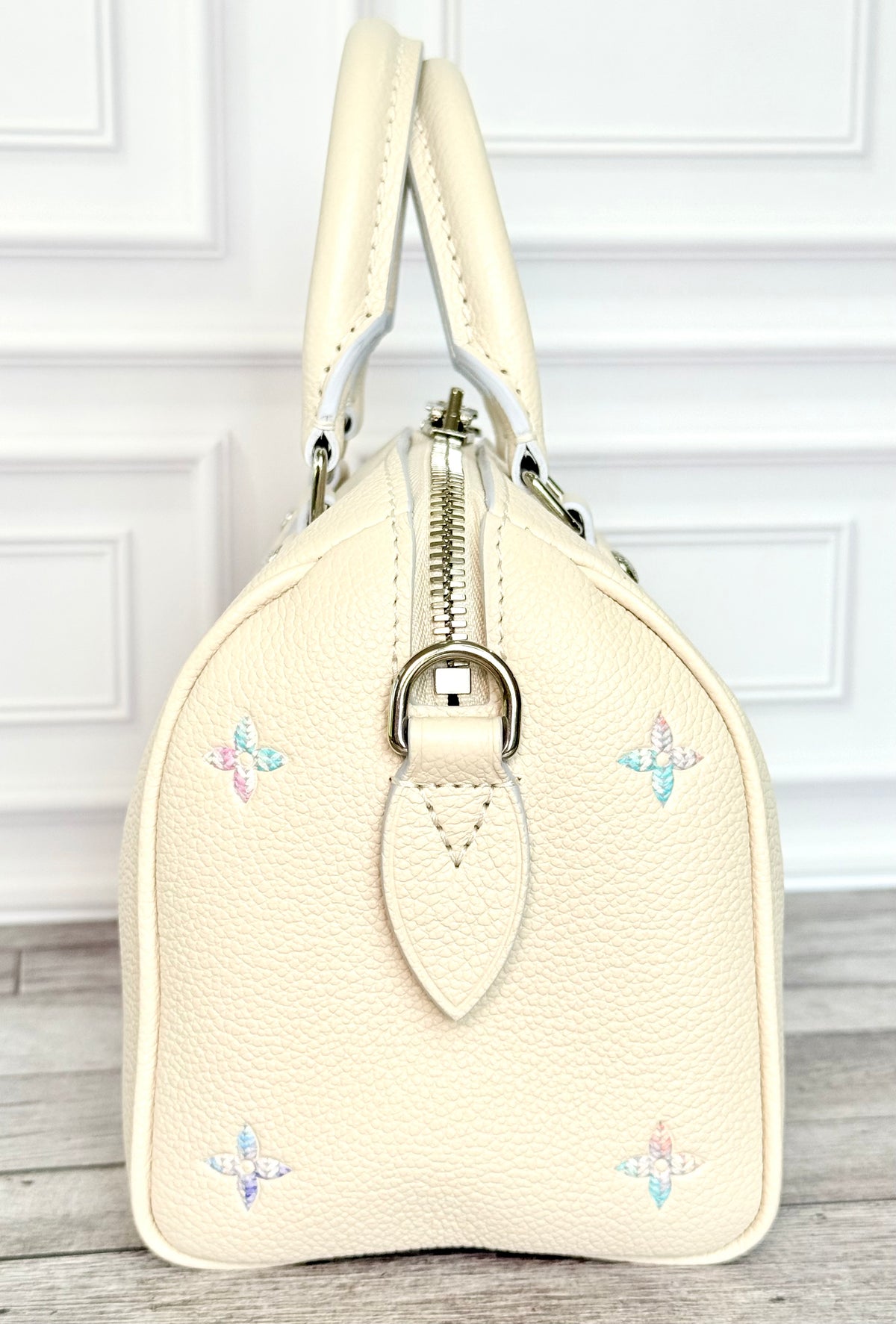Louis Vuitton Leather Speedy 20 Bandouliere (Link Quartz) - Like New/Unused