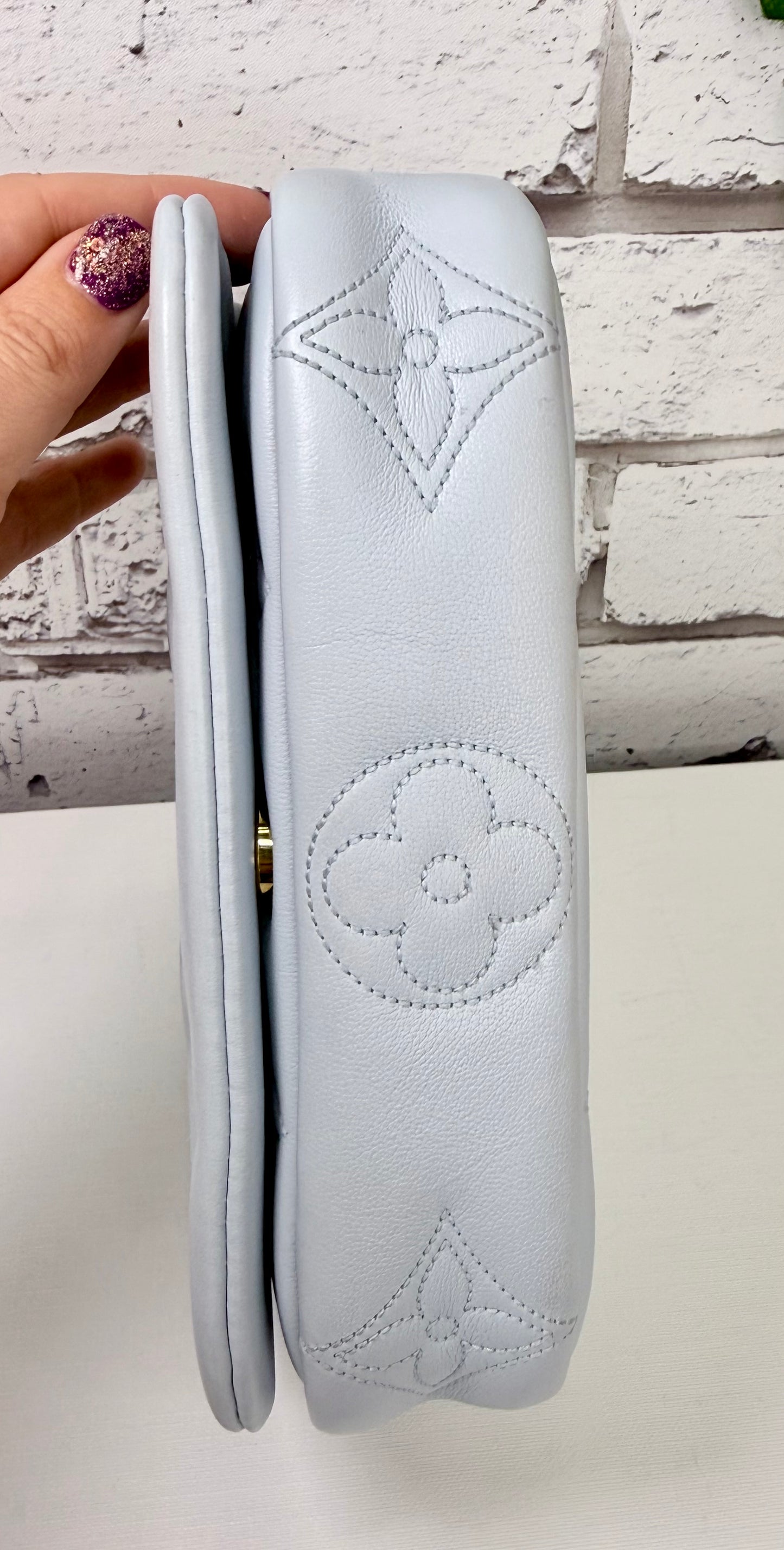 Louis Vuitton Bubblegram Wallet On Strap (Blue Glacier) - Great/Excellent