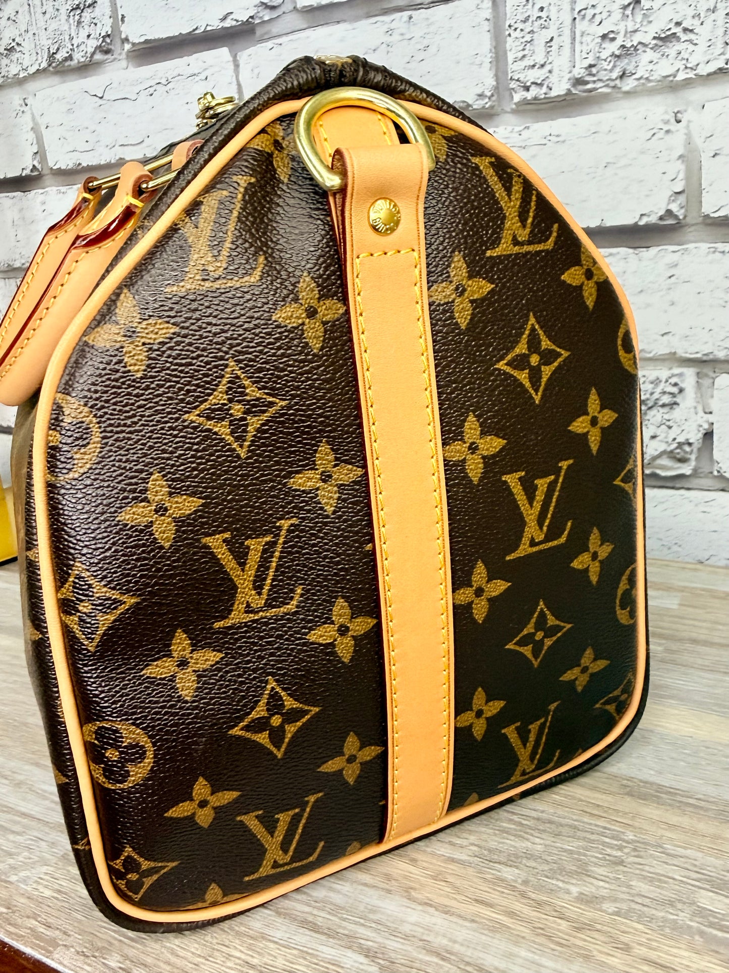 Preowned Louis Vuitton Speedy 30 Bandouliere (Monogram)