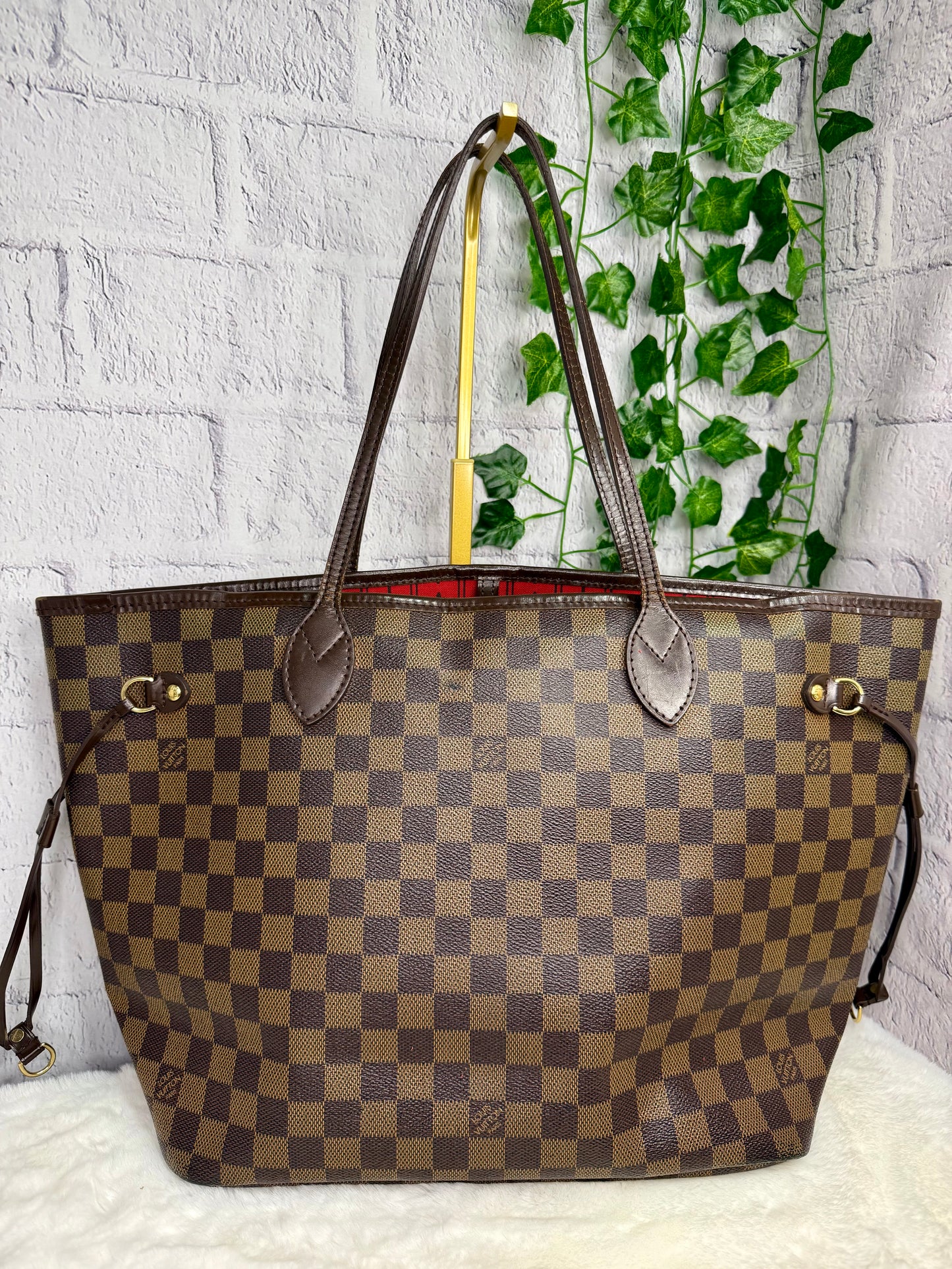 Louis Vuitton Damier Ebene Neverfull MM