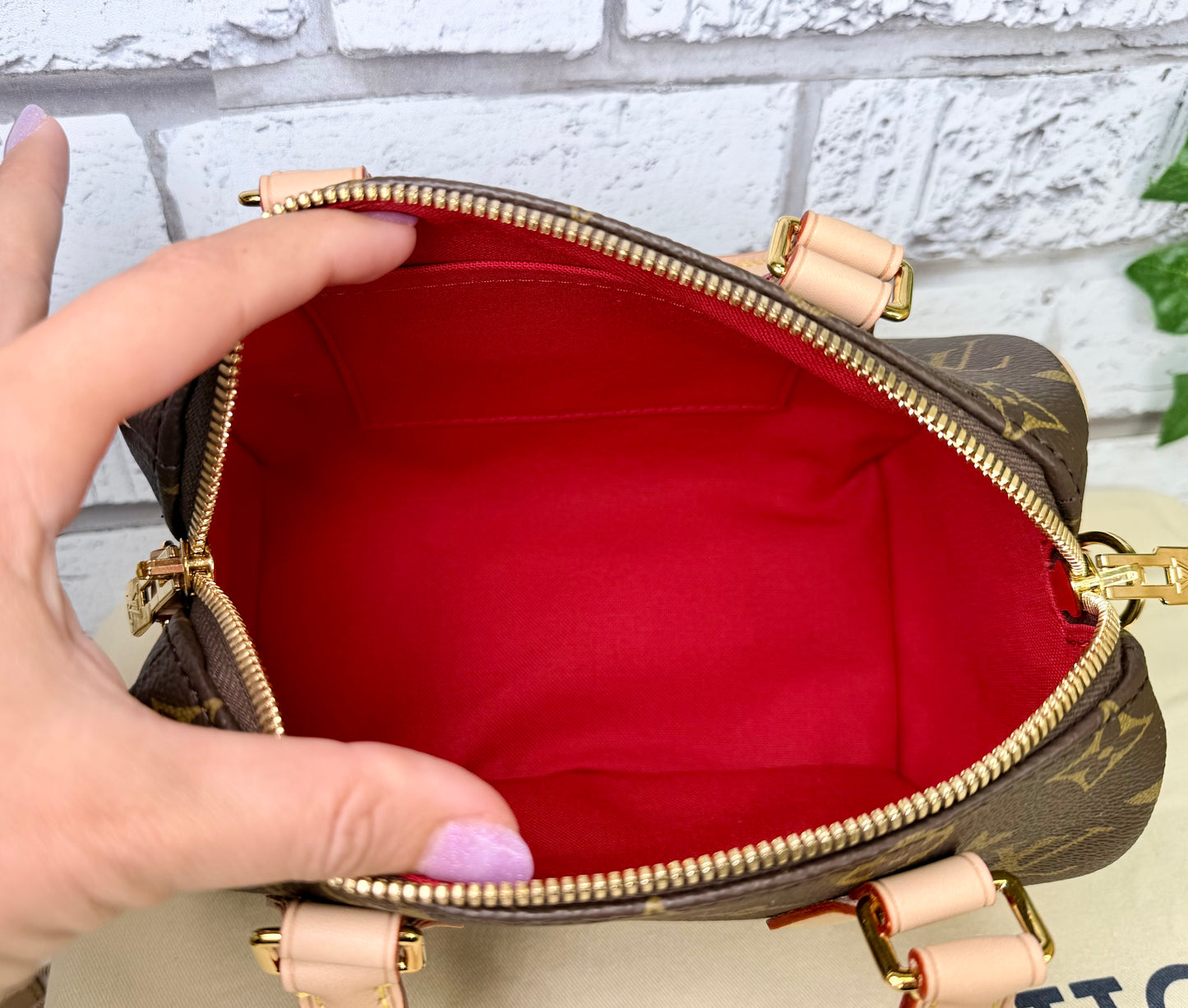 Louis Vuitton Speedy 20 Bandouliere (Monogram) - Like New/Unused