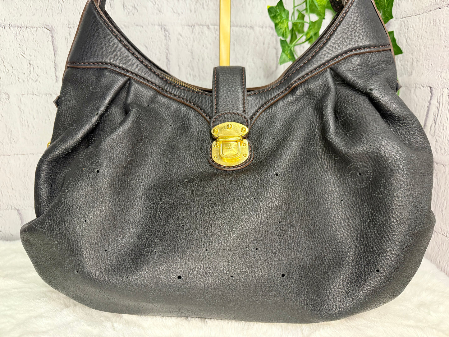 Louis Vuitton Black Mahina Leather XS Hobo