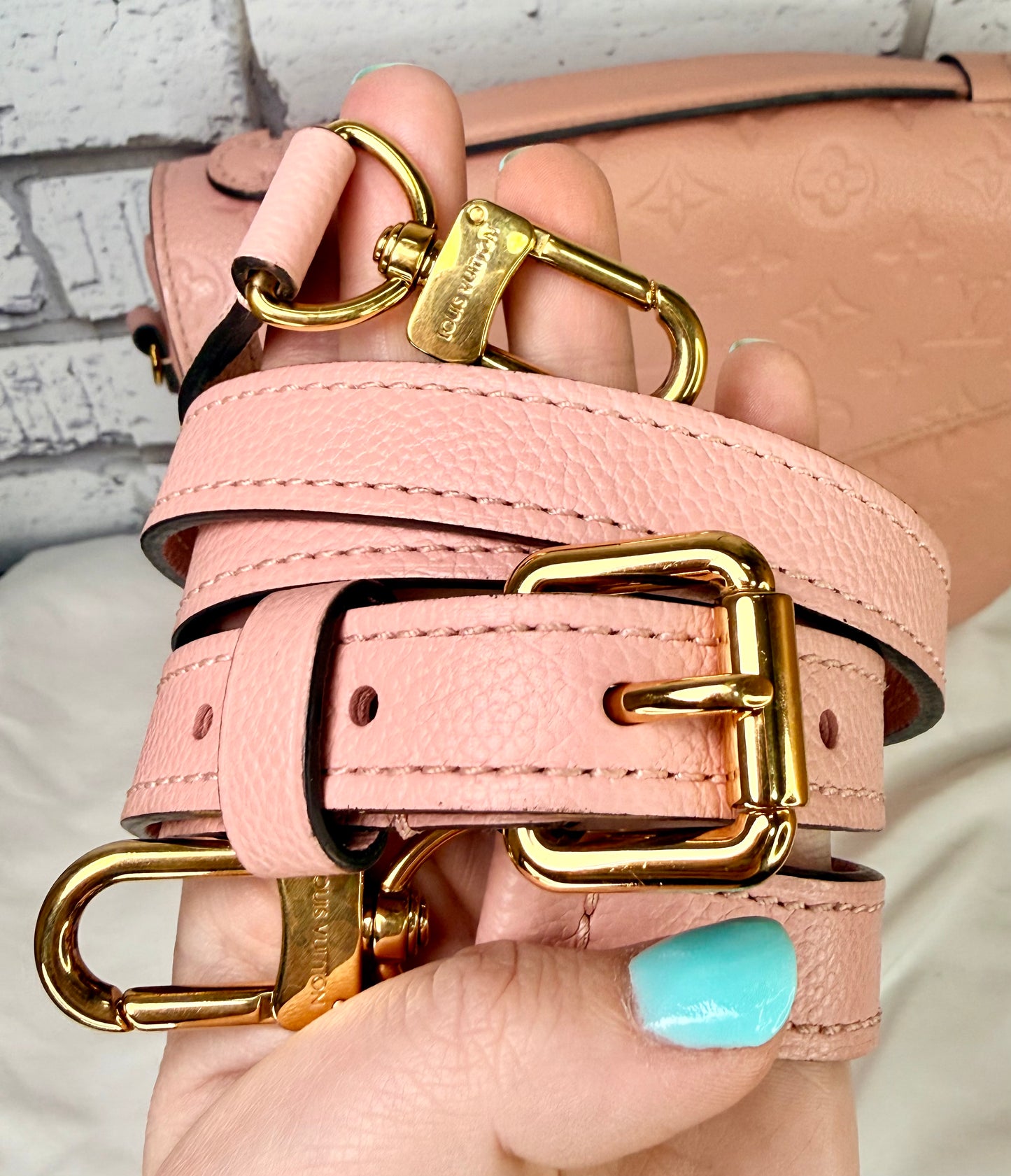 Pre-Owned Louis Vuitton Pochette Métis - Rose Poudre