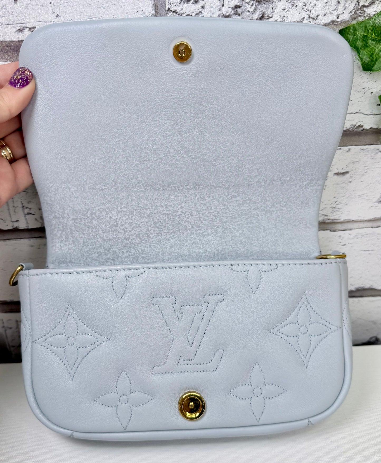 Louis Vuitton Bubblegram Wallet On Strap (Blue Glacier) - Great/Excellent