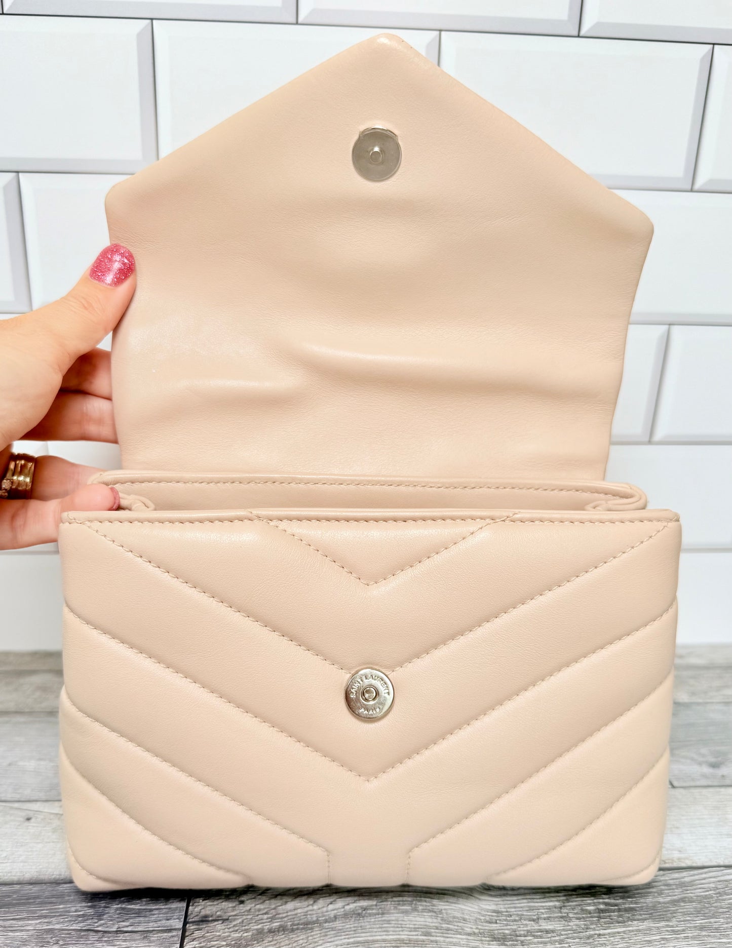 YSL Toy LouLou (Nude Beige) - Excellent