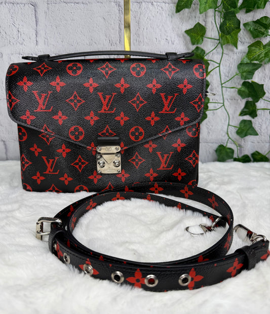 Louis Vuitton Limited Edition Infrarouge Pochette Métis