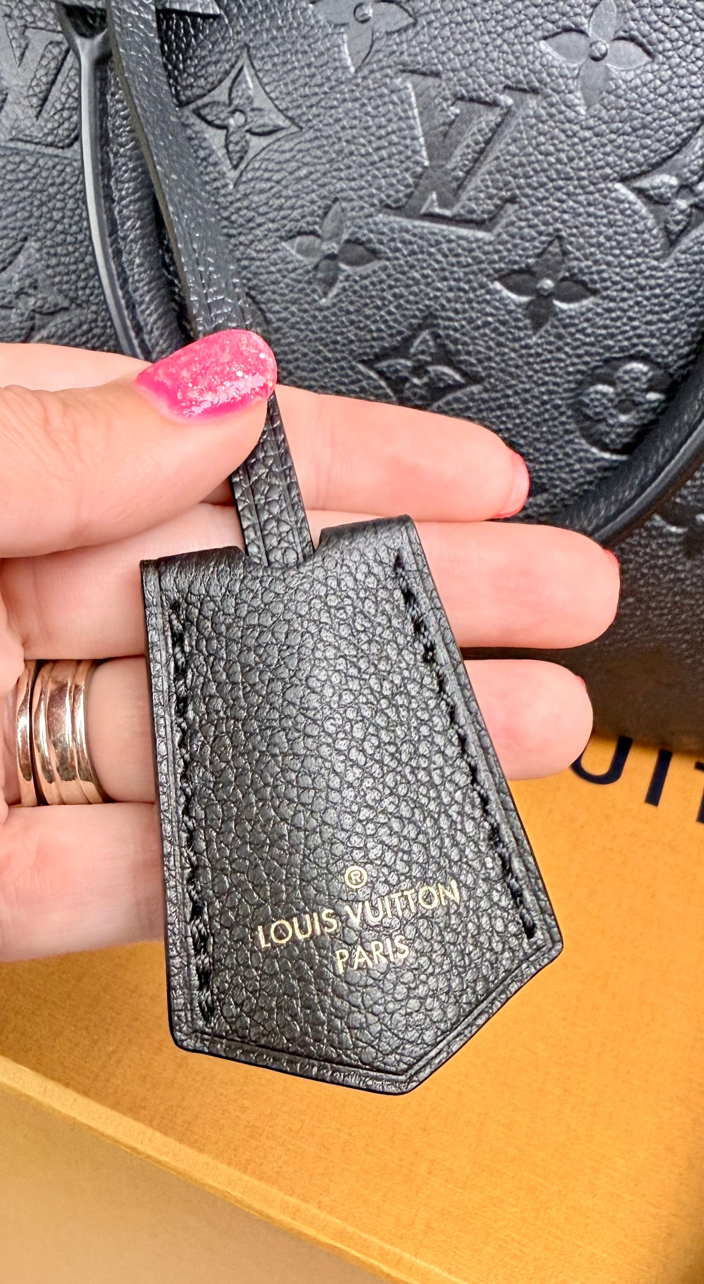 Louis Vuitton Empreinte Leather Speedy 25 Bandouliere (Black) - Pristine