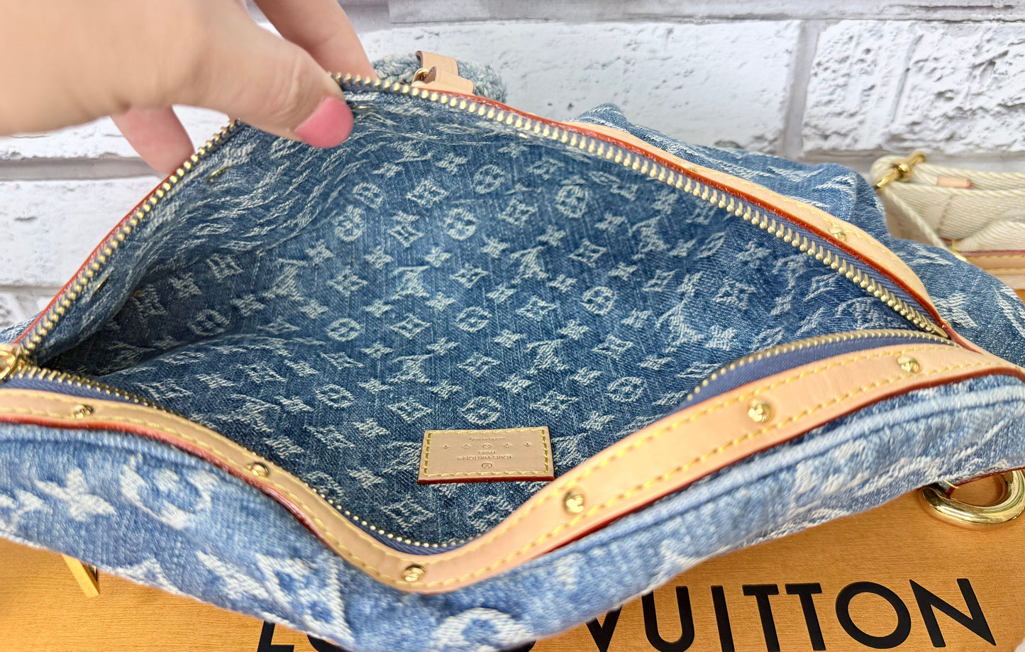 Louis Vuitton High Rise Denim Bum Bag - Excellent