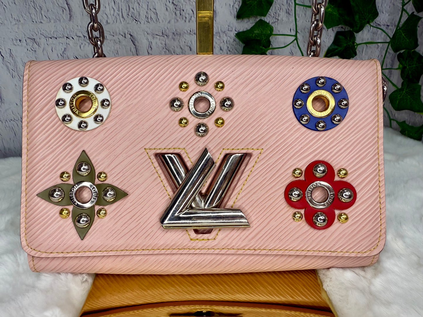 Louis Vuitton Limited Edition Mechanical Flowers Twist WOC