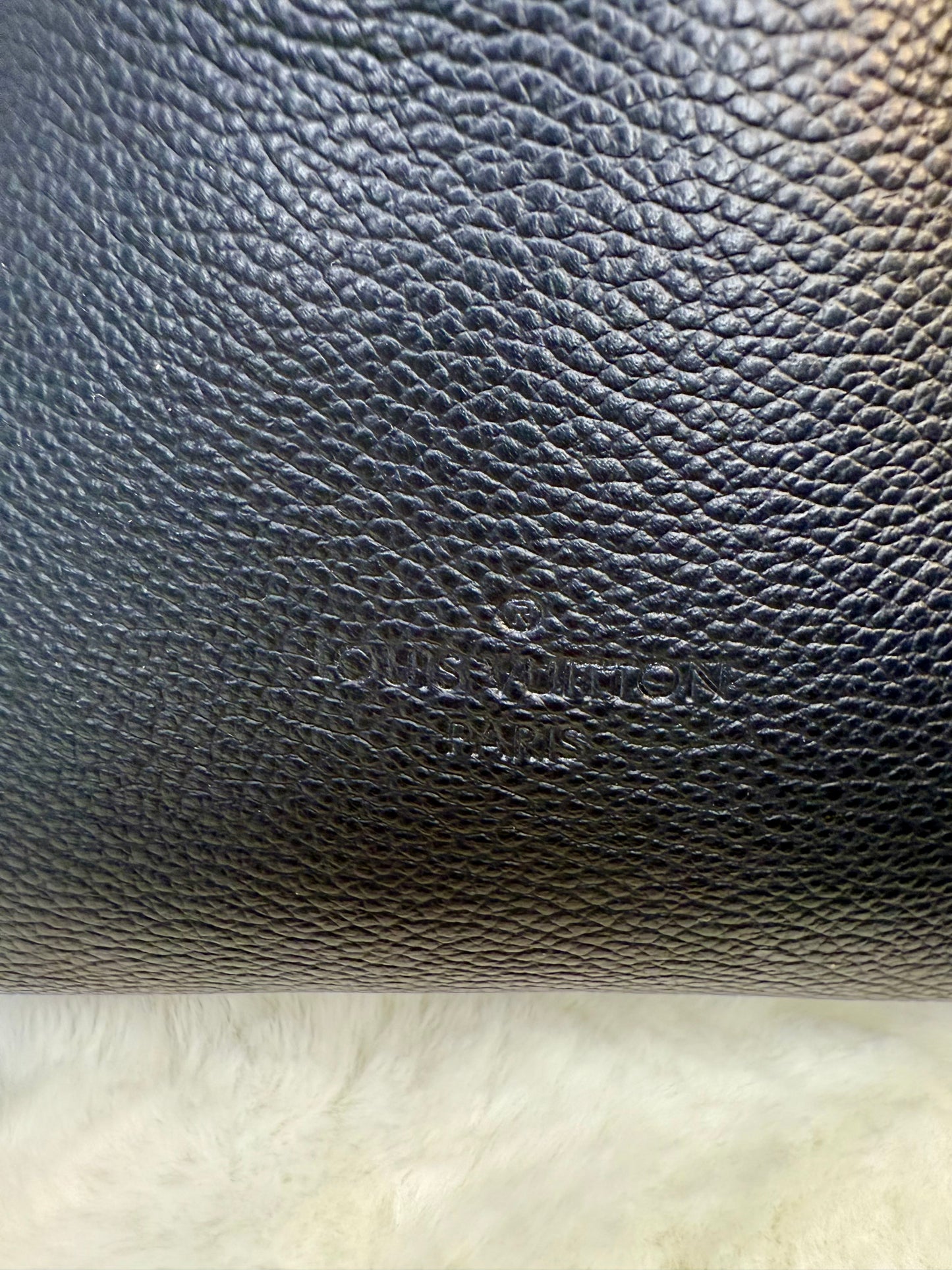 Louis Vuitton Ponthieu Empreinte Leather Marine Rouge