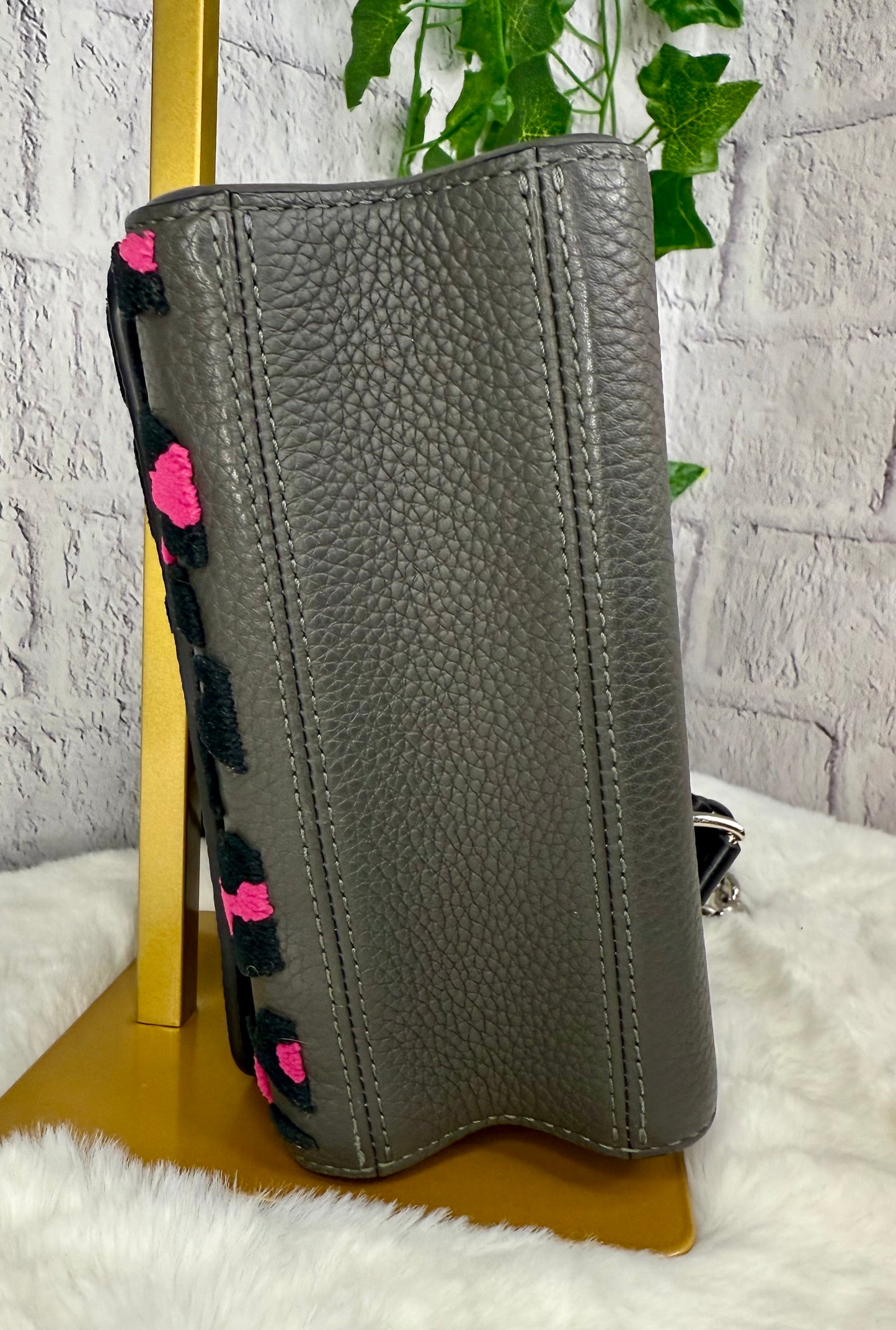 Louis Vuitton Wild At Heart Twist PM