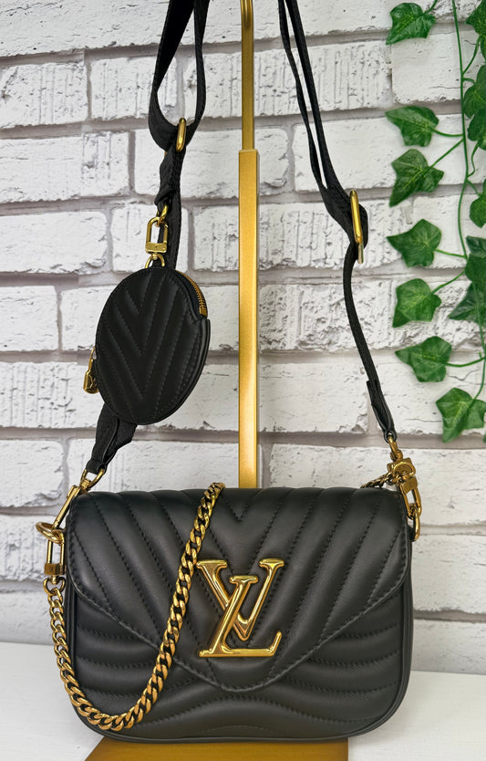 Louis Vuitton New Wave Multi Pochette (Black) - Excellent