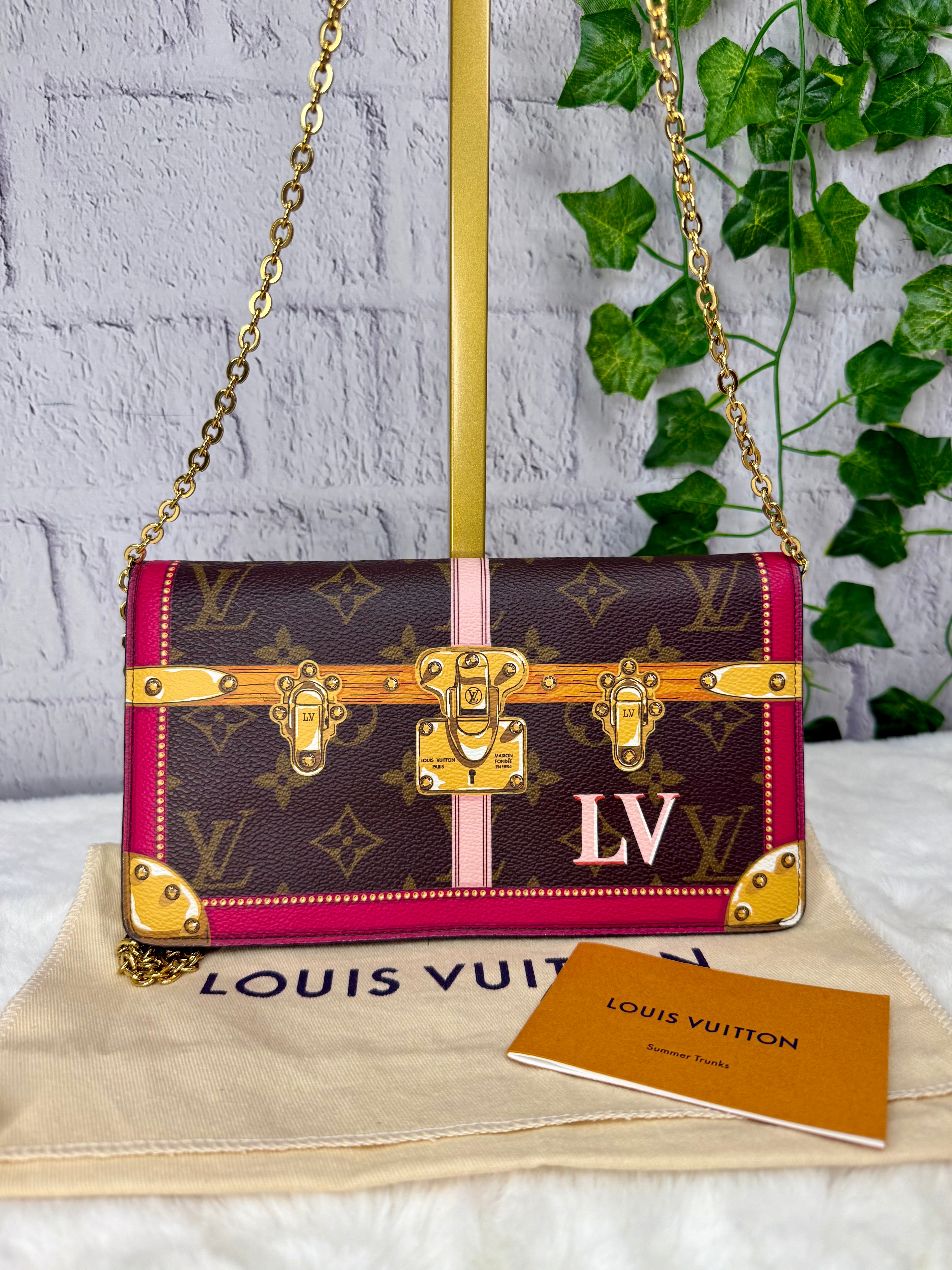 Louis Vuitton Limited Edition Summer Trunks Weekend Pochette – The