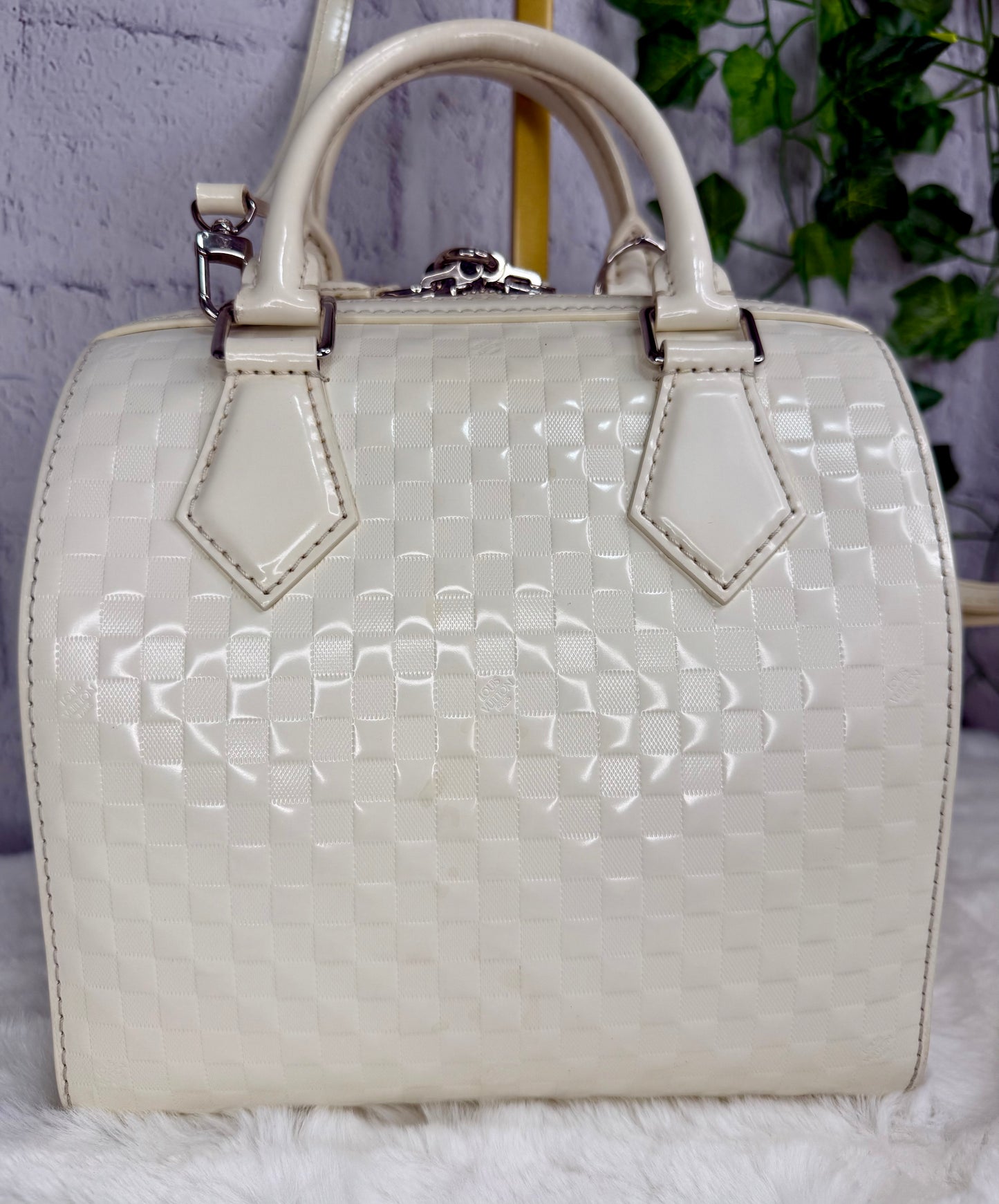 Louis Vuitton Damier Facette Speedy Cube