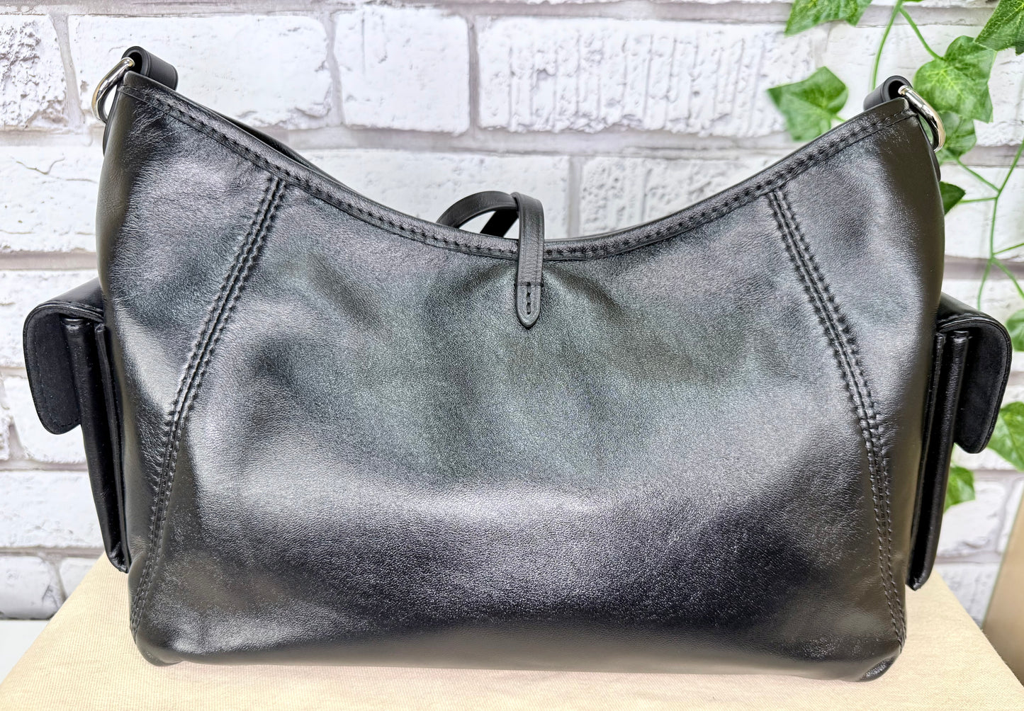 Louis Vuitton Carryall Cargo Vibe PM (Black) - Pristine