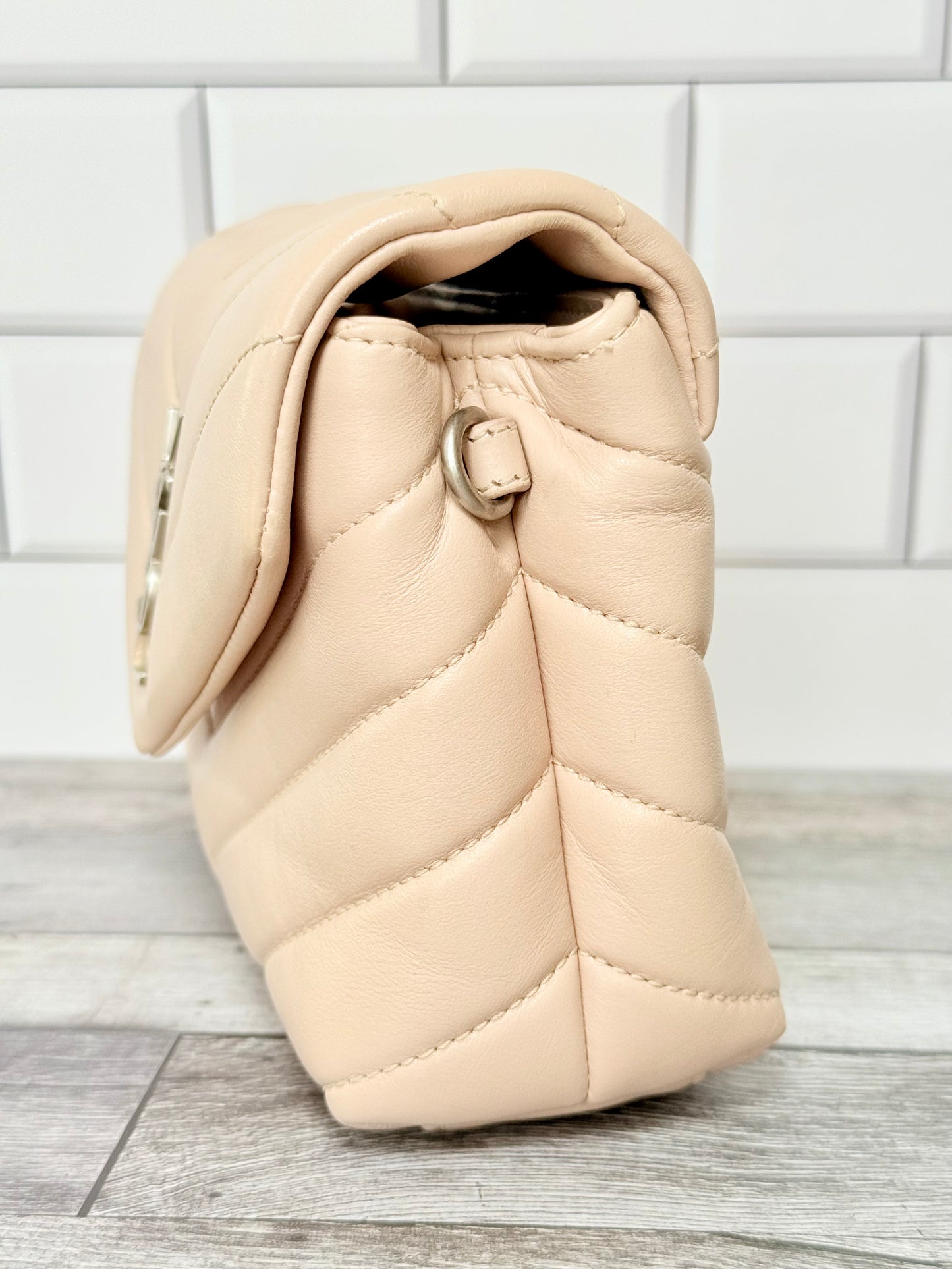 YSL Toy LouLou (Nude Beige) - Excellent