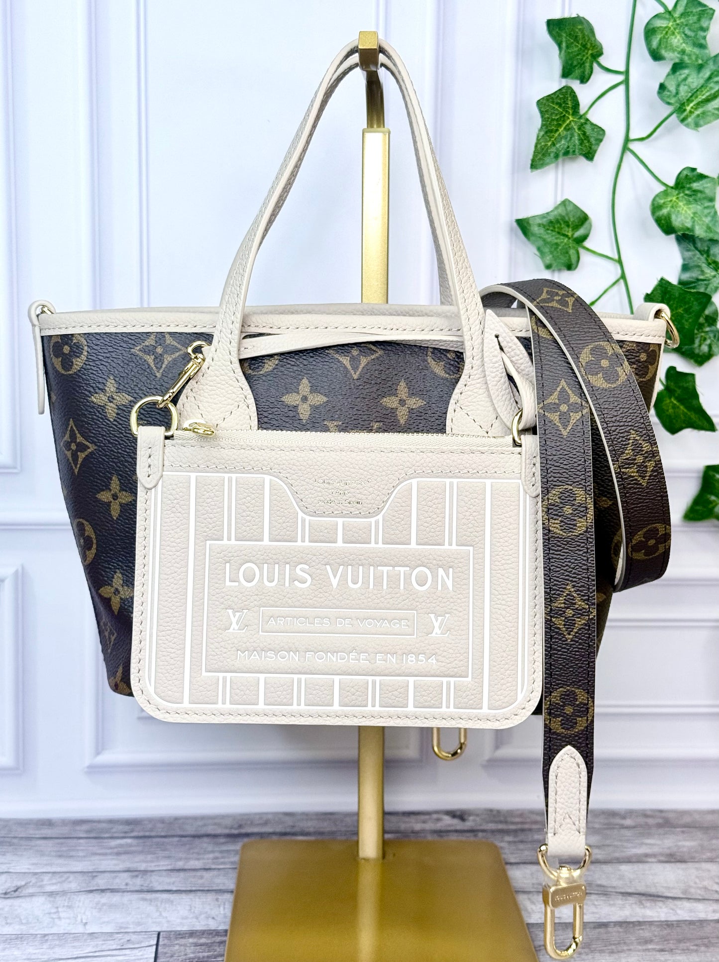 Louis Vuitton Neverfull Bandouliere Inside Out BB (Limestone/Monogram) - Like New