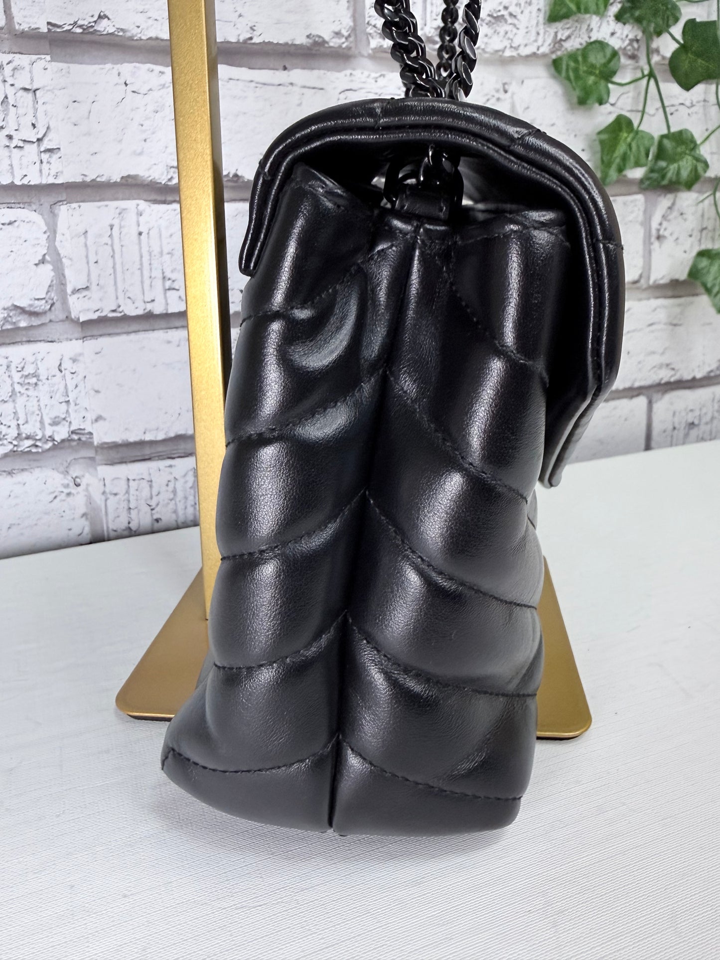 YSL Lou Lou (Small) (Black) - Excellent